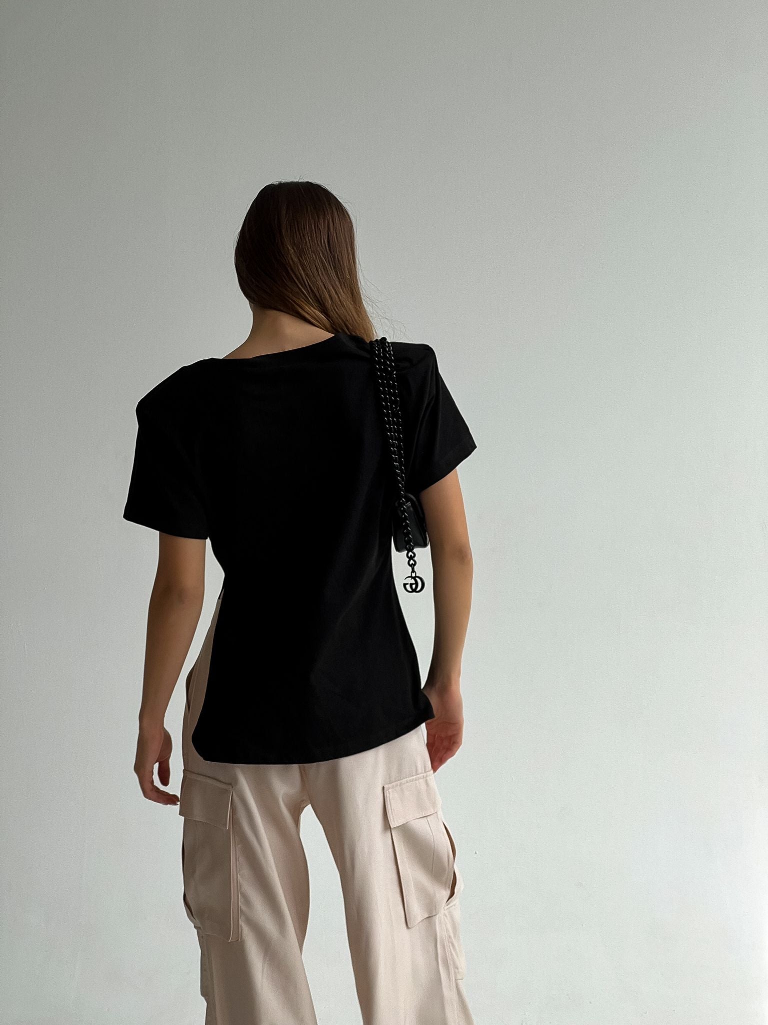 חולצת בייס כריות