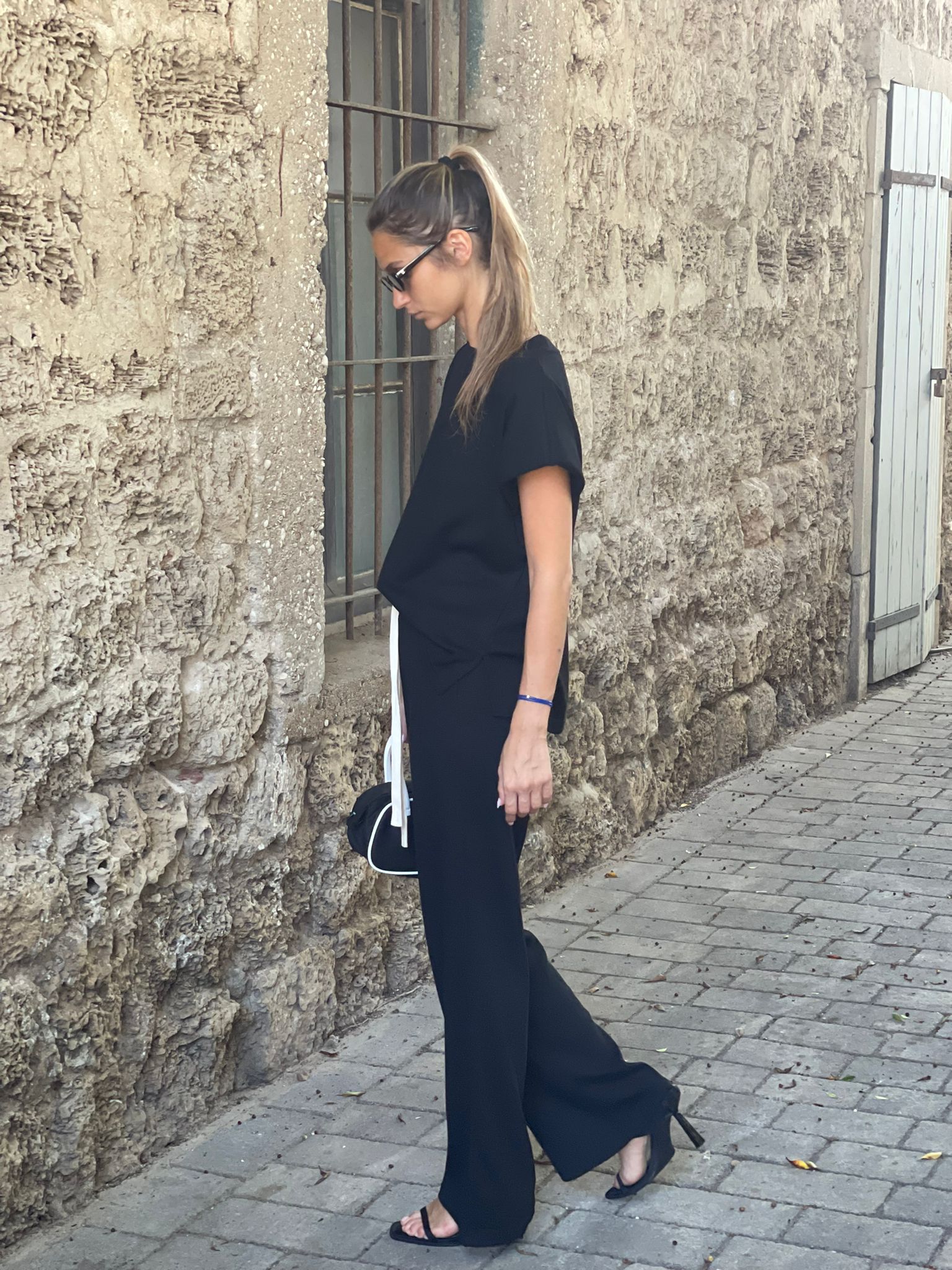 חליפת לי-אור