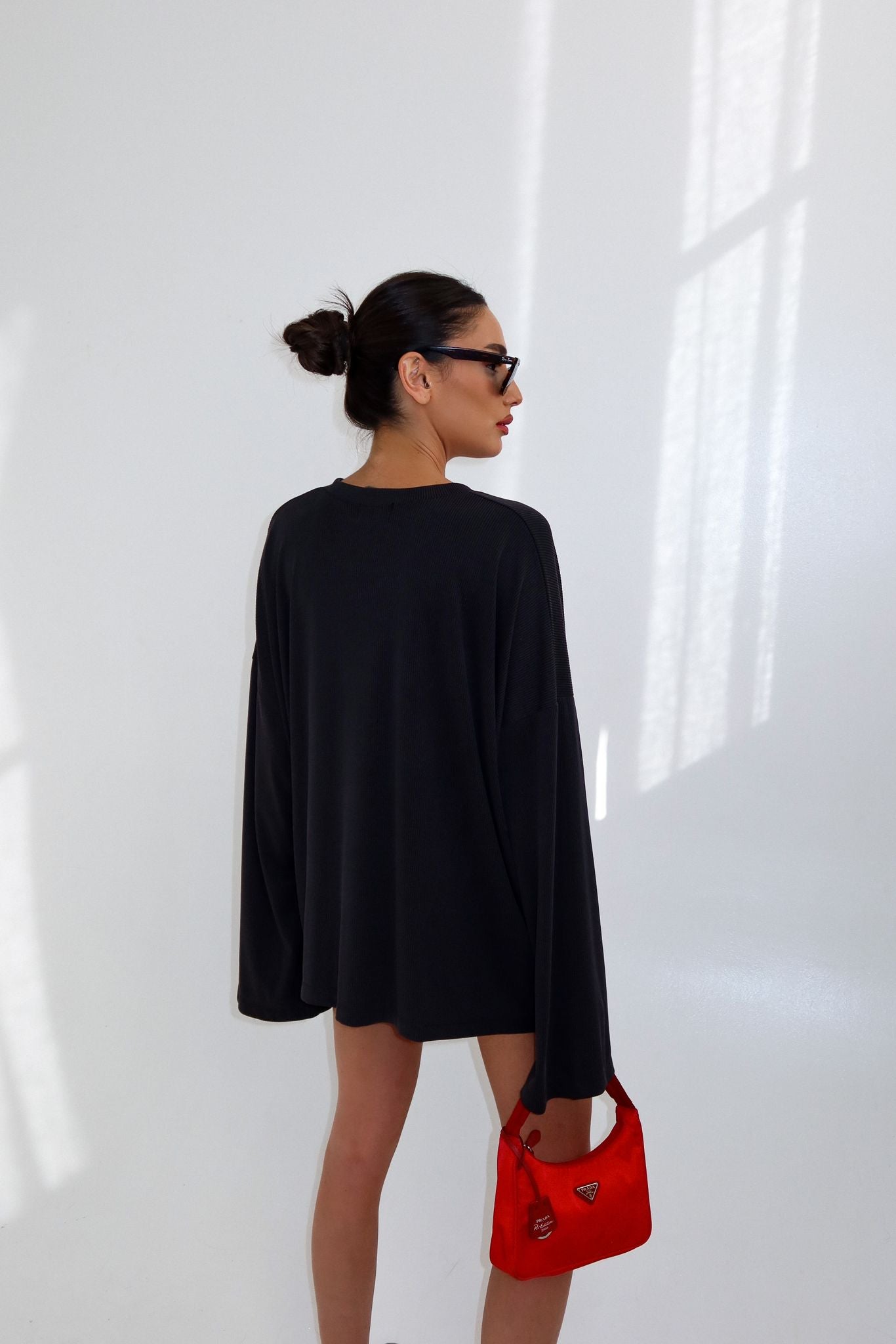 חולצת סירי שחור