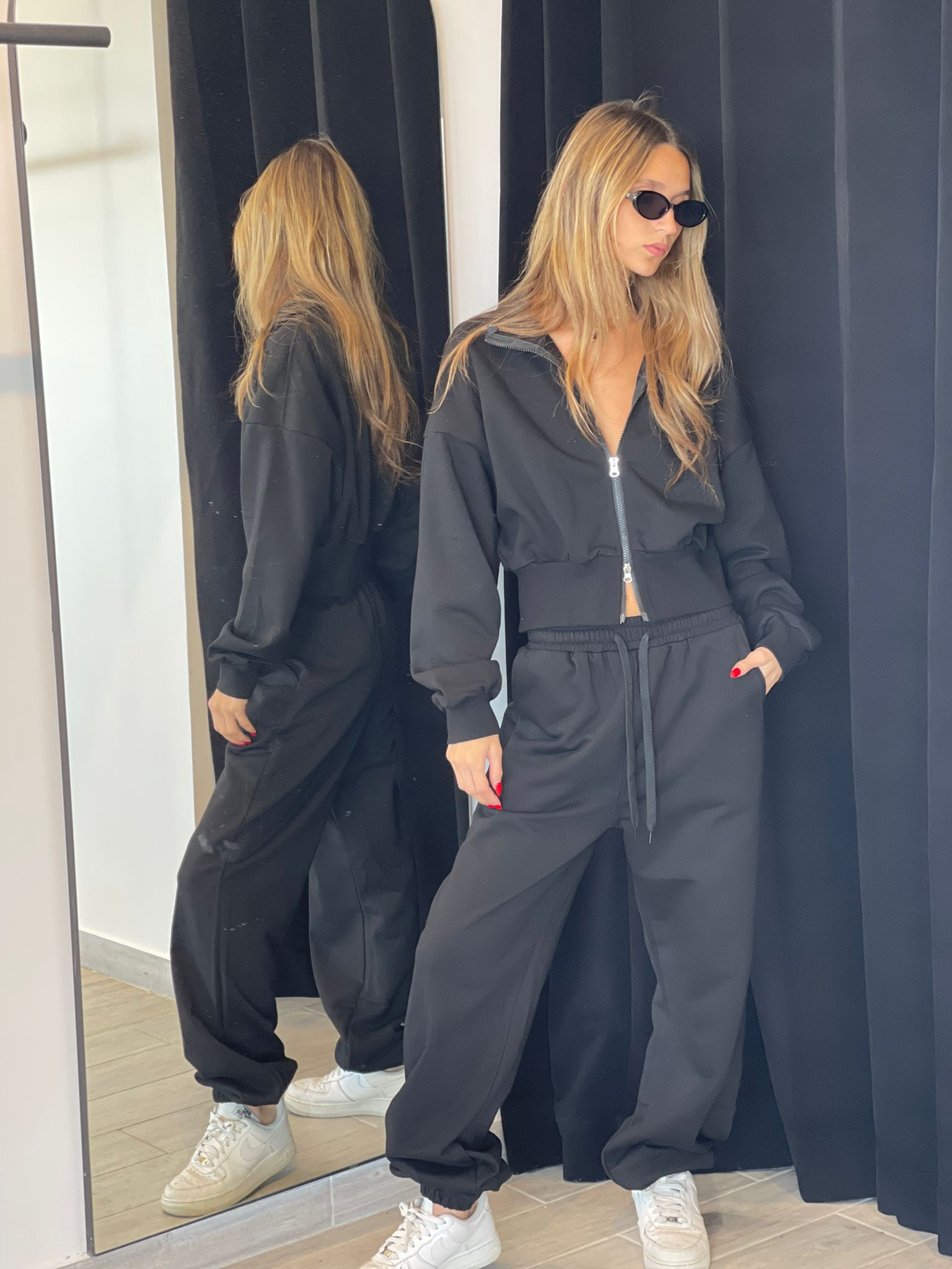 חליפת פנאי גל שחור