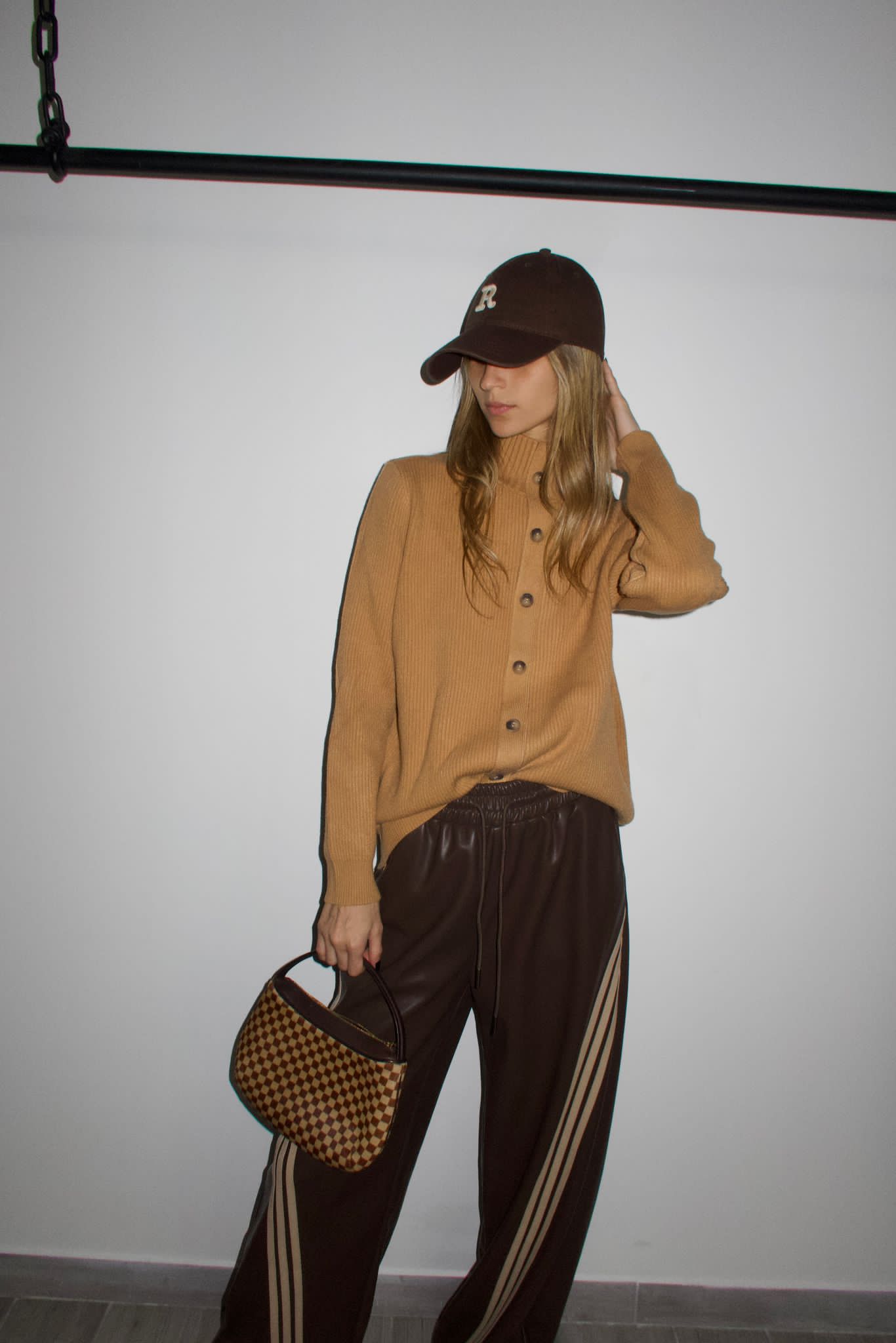 מכנס הילטון חום