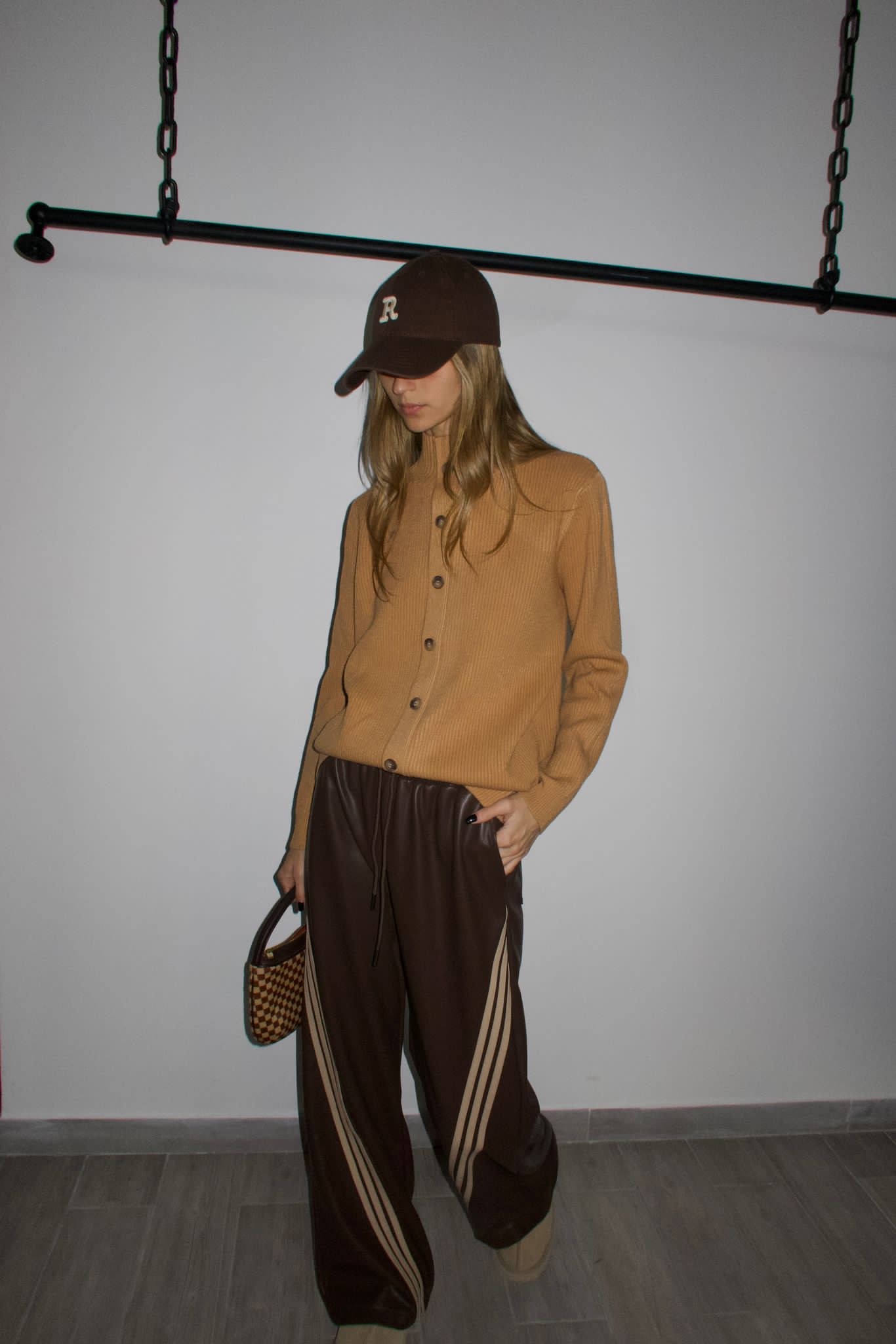 מכנס הילטון חום