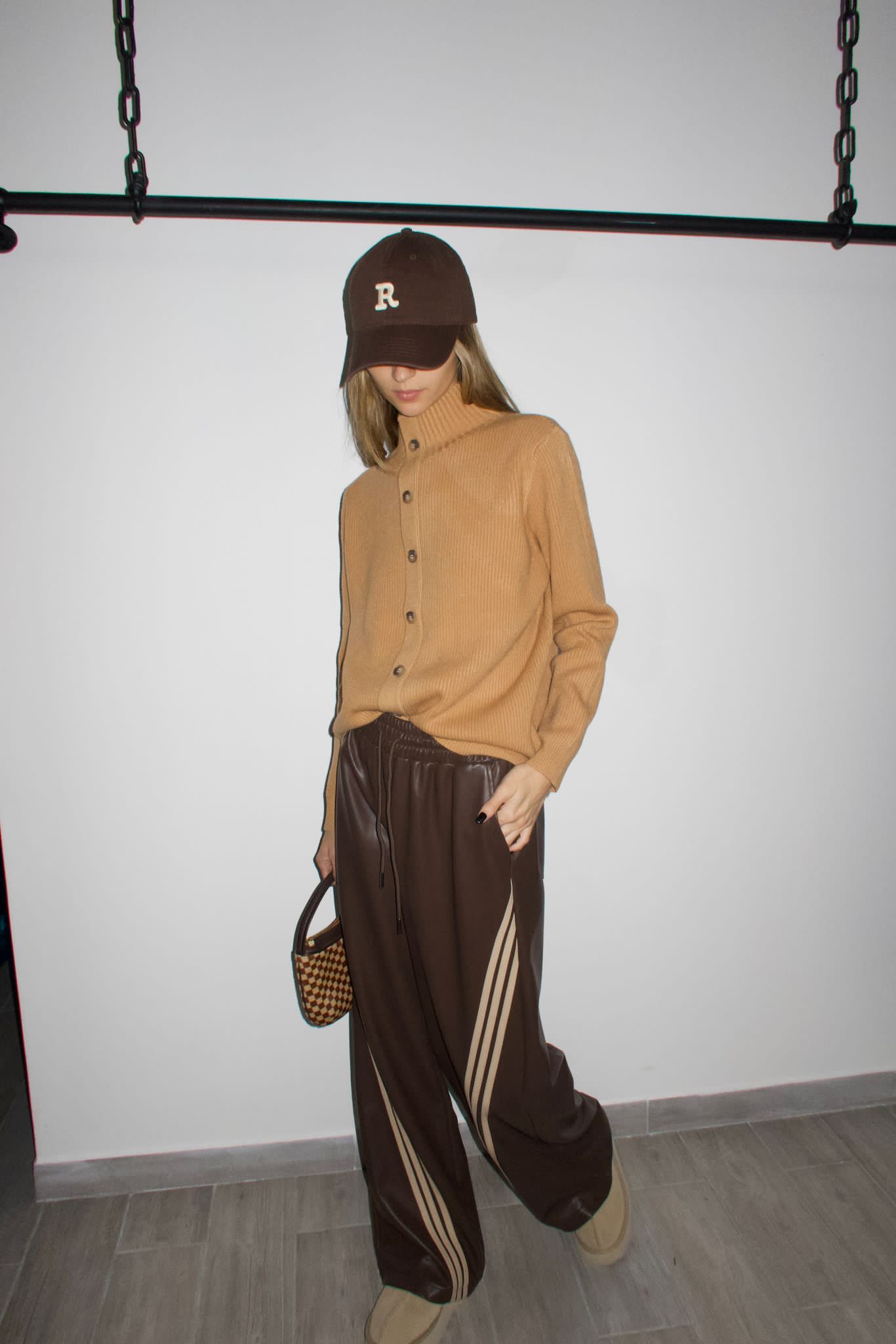 מכנס הילטון חום