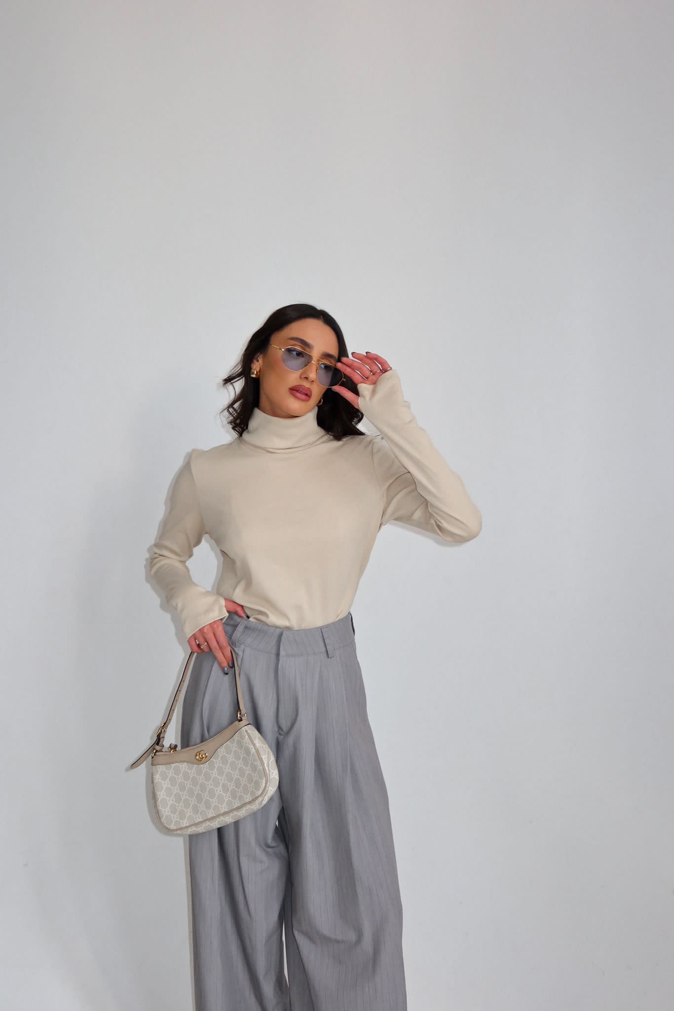 בייסיק גולף נויה אבן