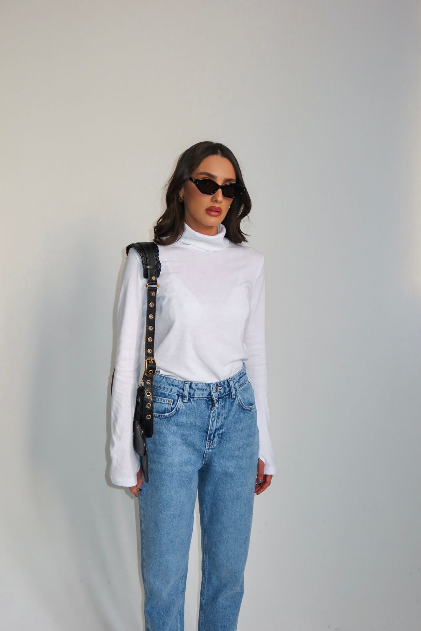 בייסיק גולף נויה לבן