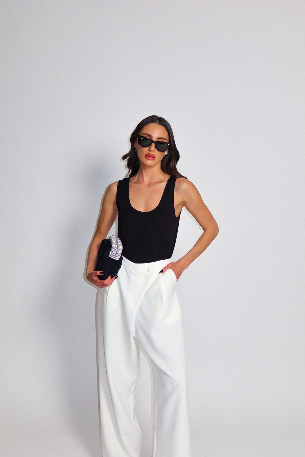 גופיית לאקסי שחור