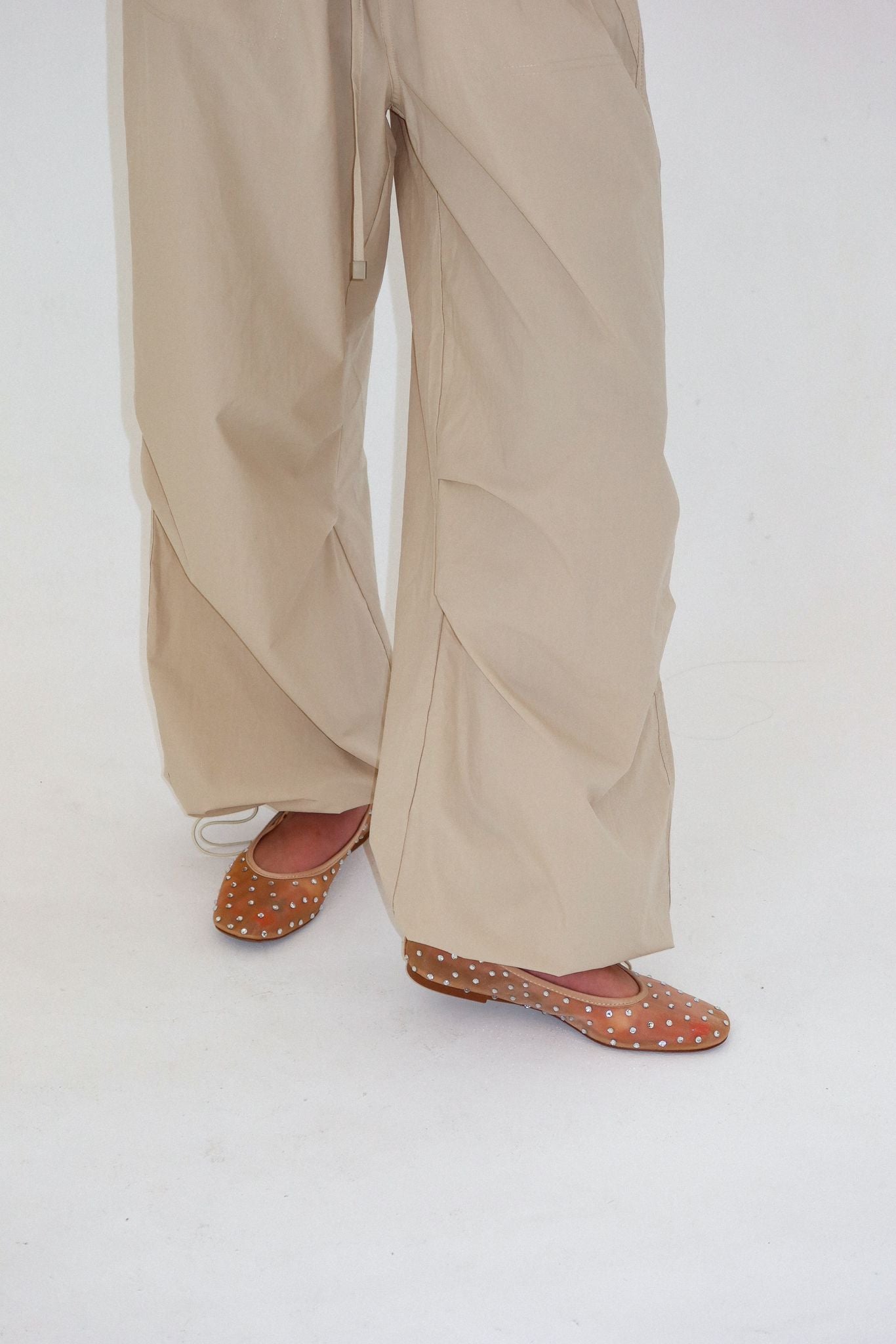 מכנס דיווין קאמל