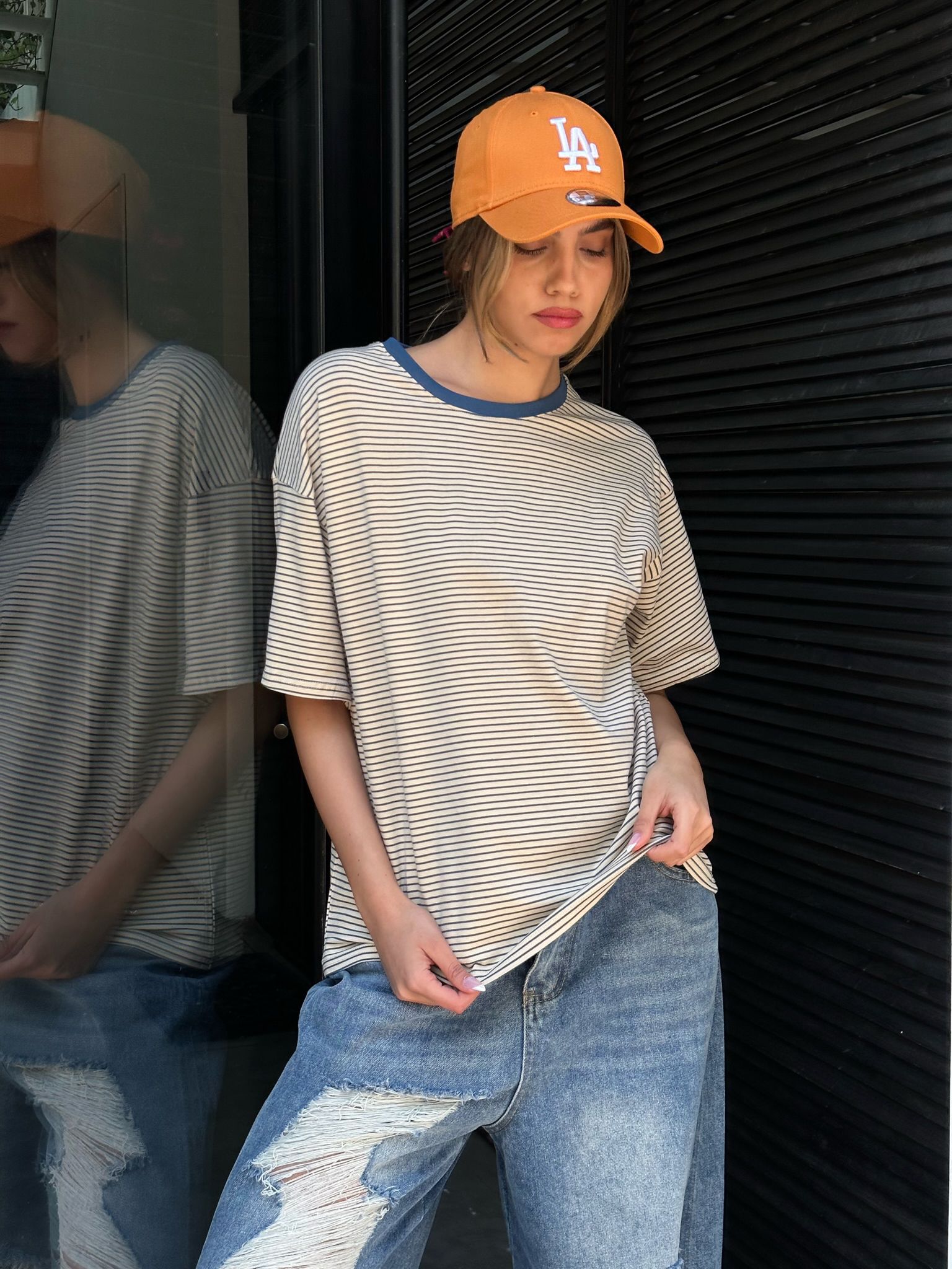 חולצת סאלי קרם כחול