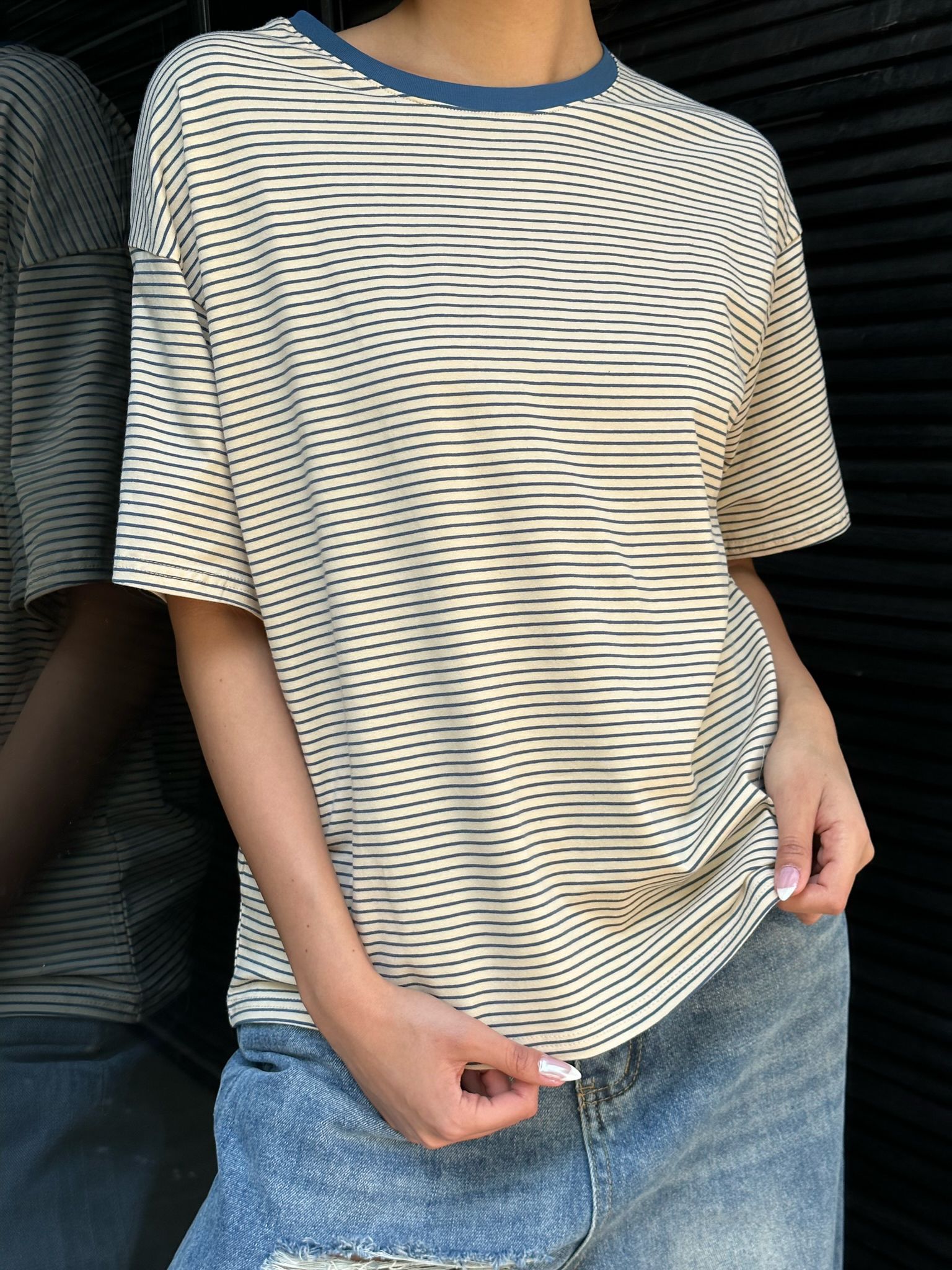 חולצת סאלי קרם כחול