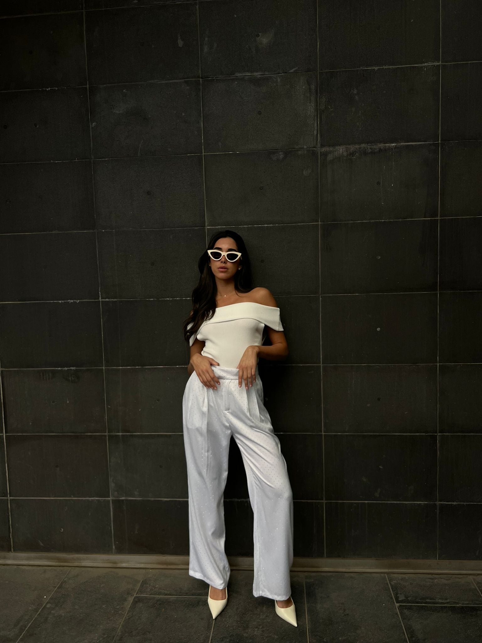 מכנס אבנים רואי לבן