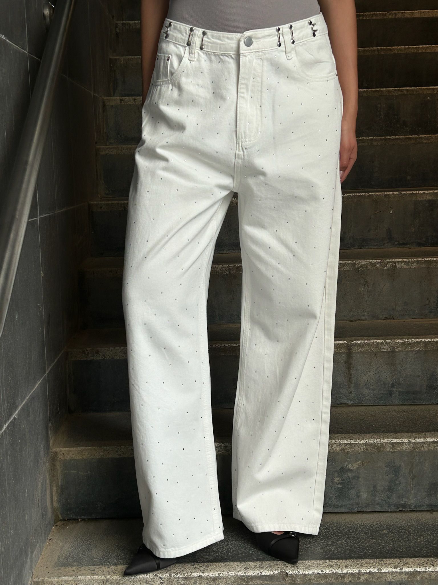 ג'ינס רויאל לבן