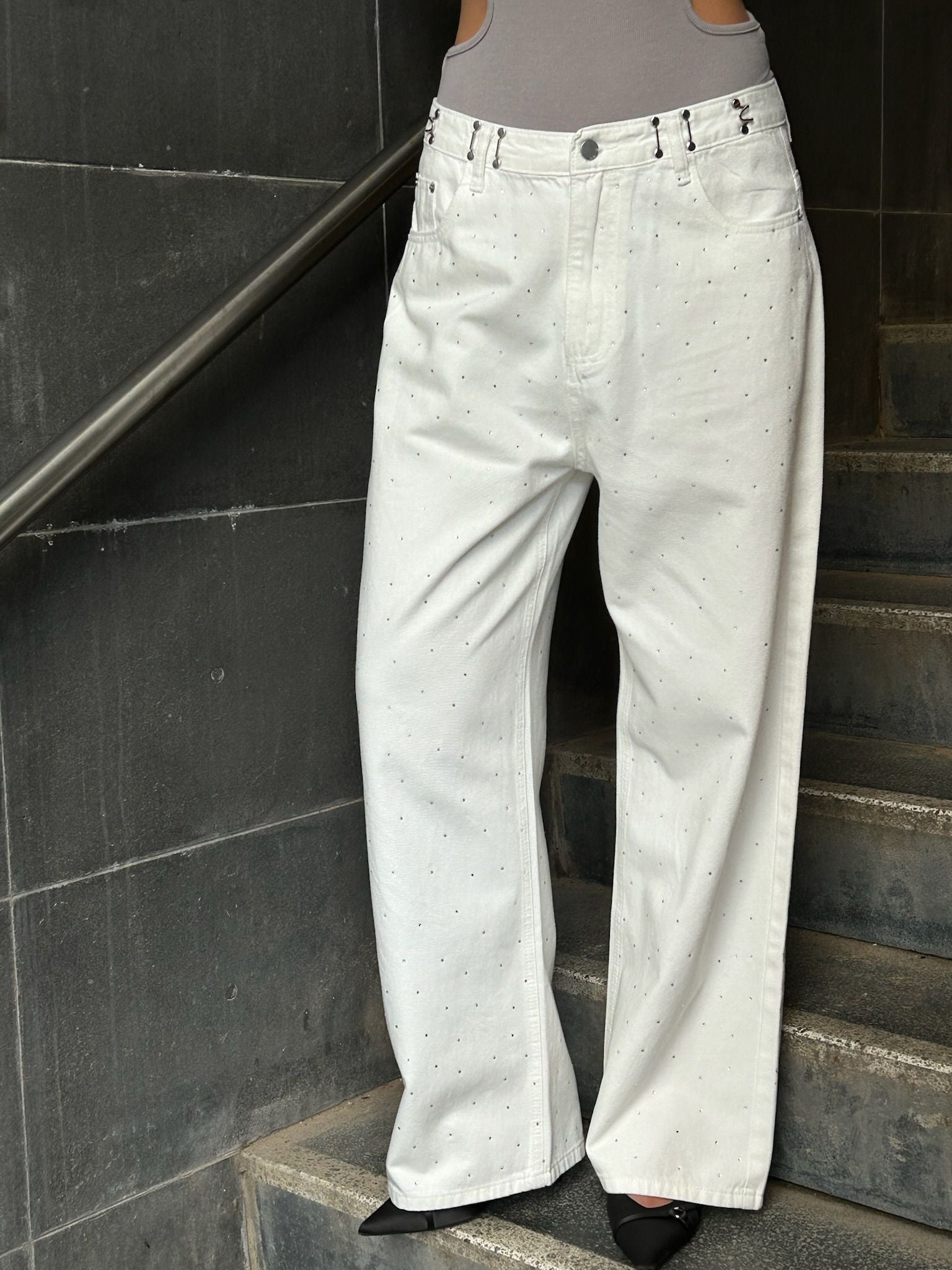 ג'ינס רויאל לבן