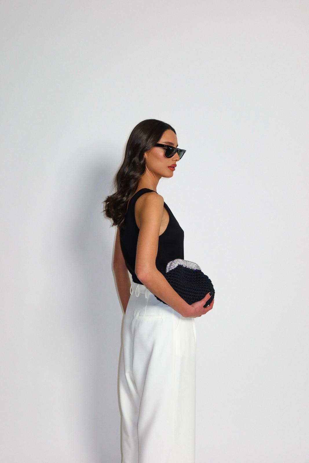 גופיית לאקסי שחור