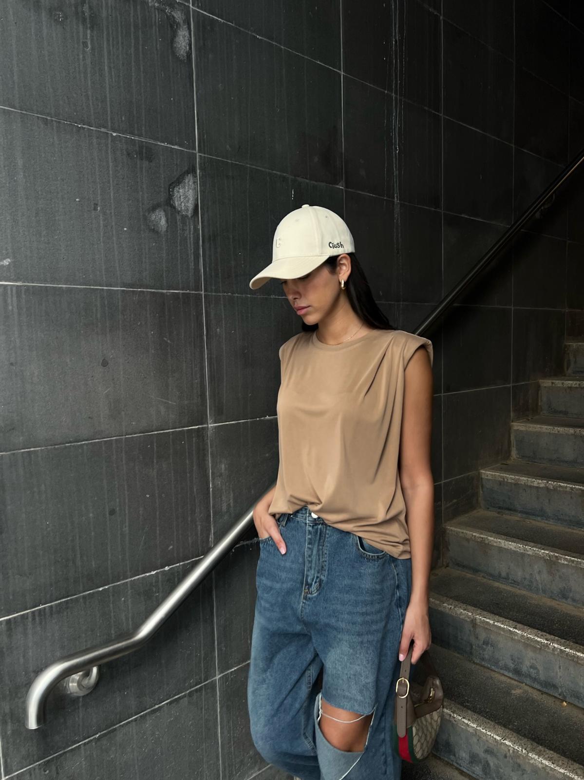 חולצת אור חום