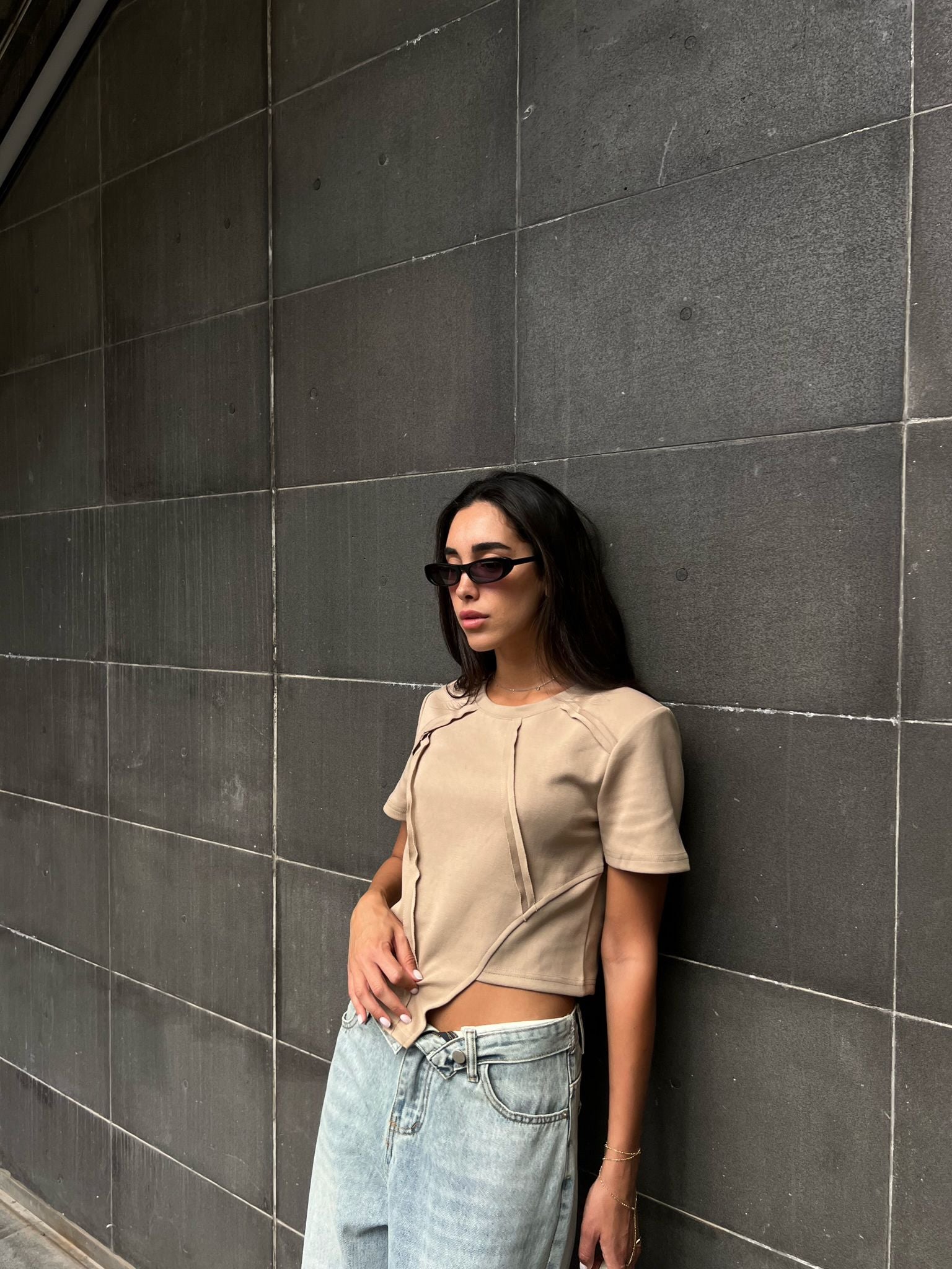 חולצת טורי קאמל