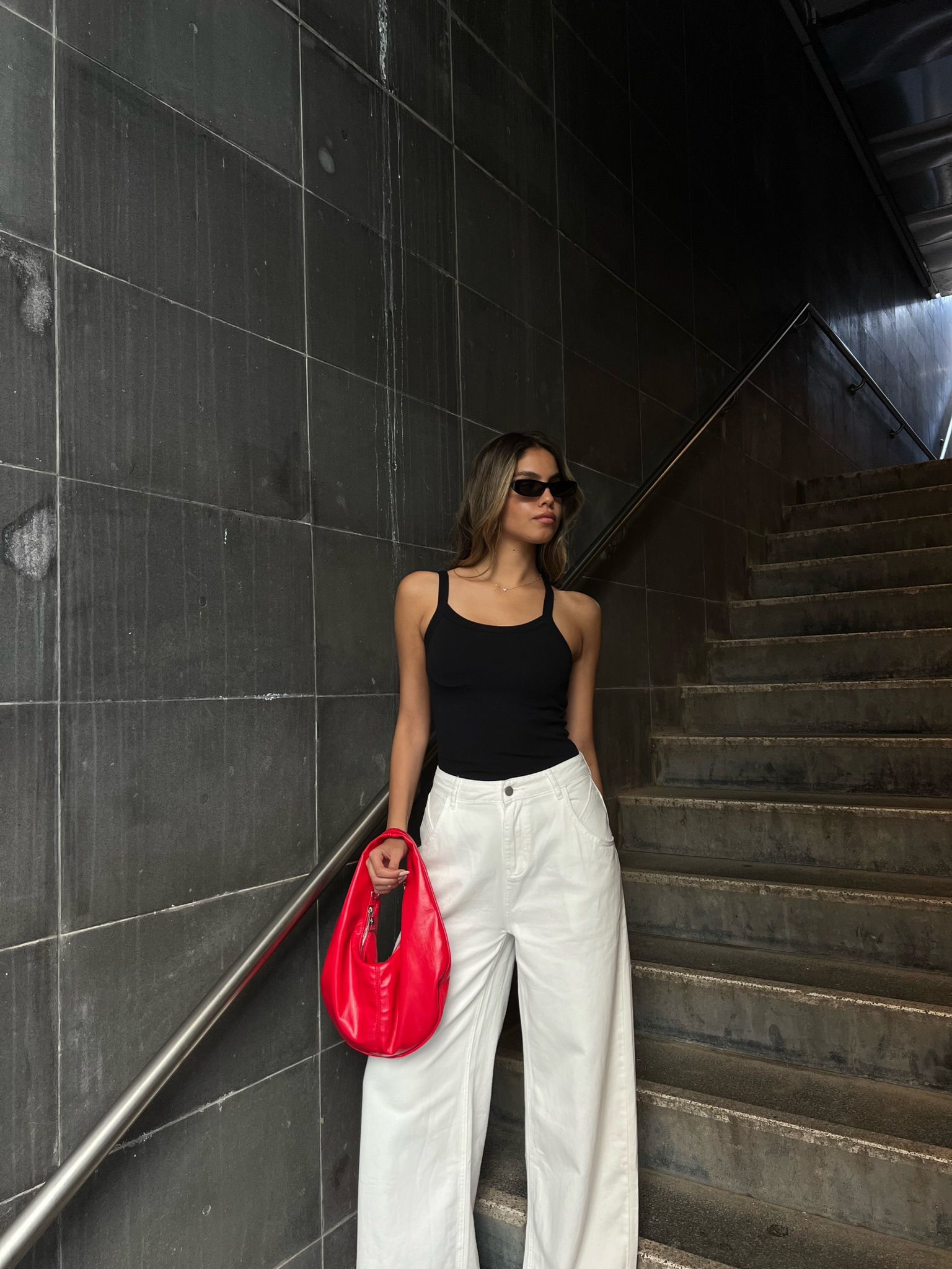 גופיה נוף שחור