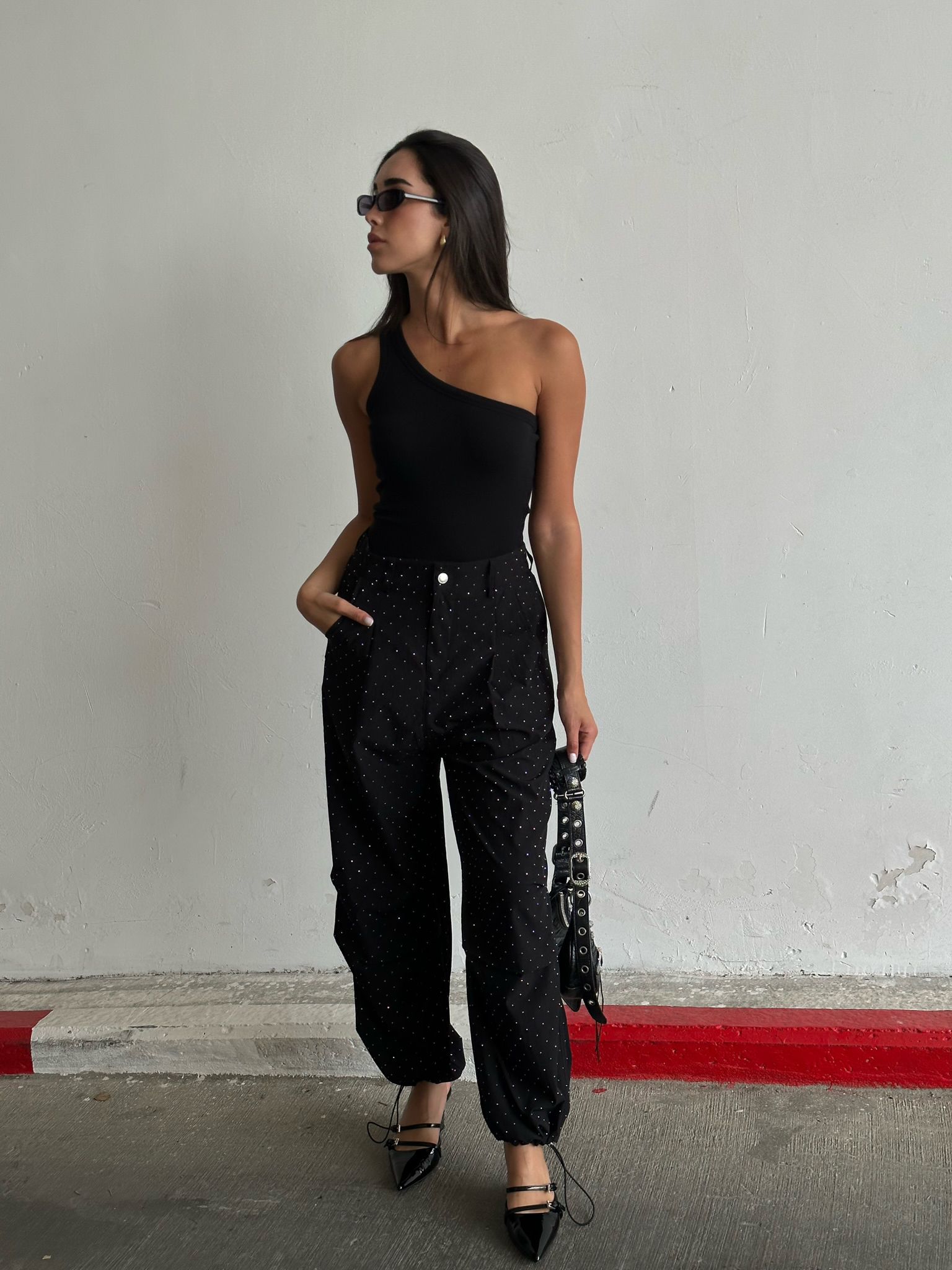 מכנס סאן שחור