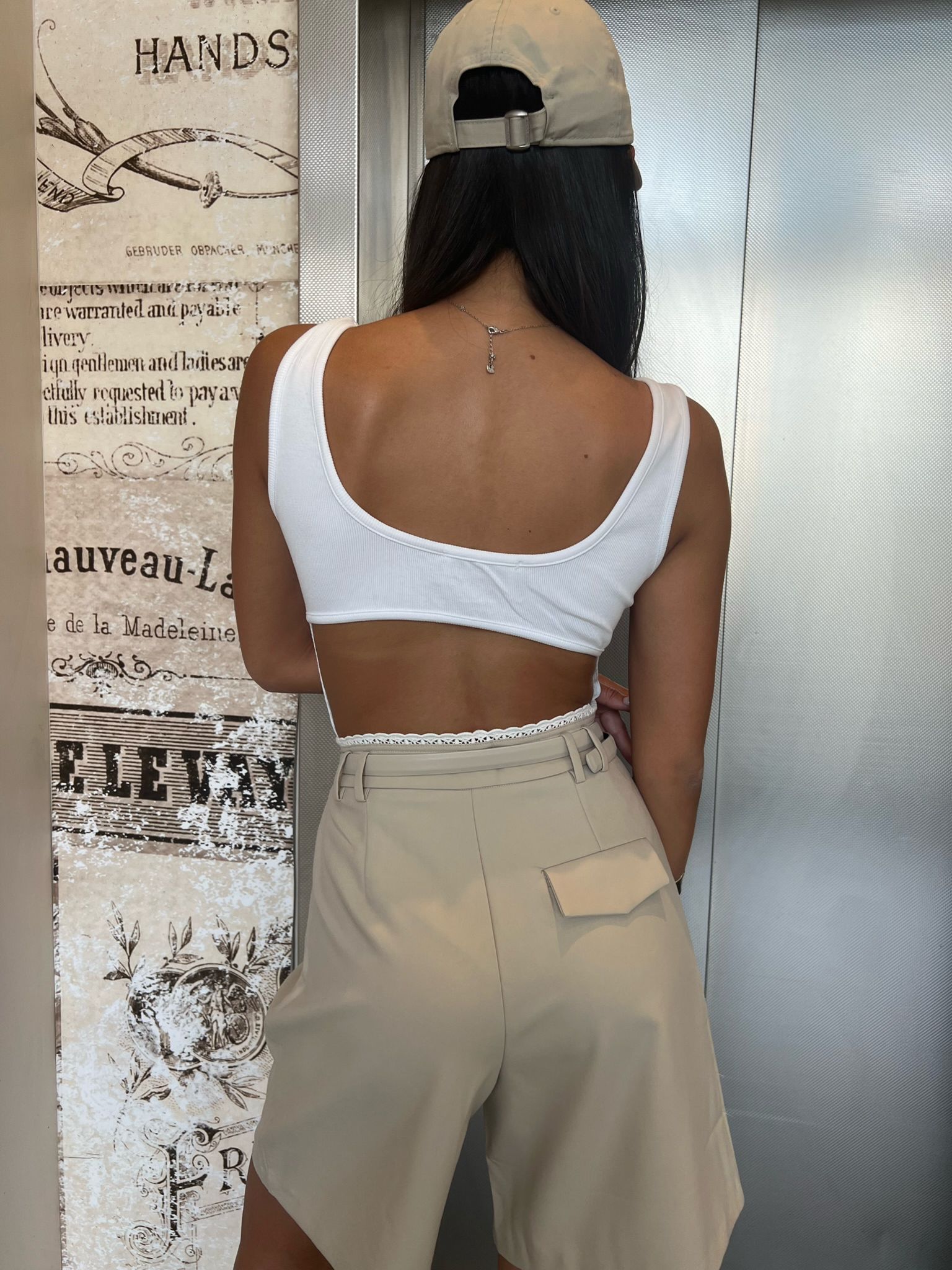 בגד גוף ברי לבן