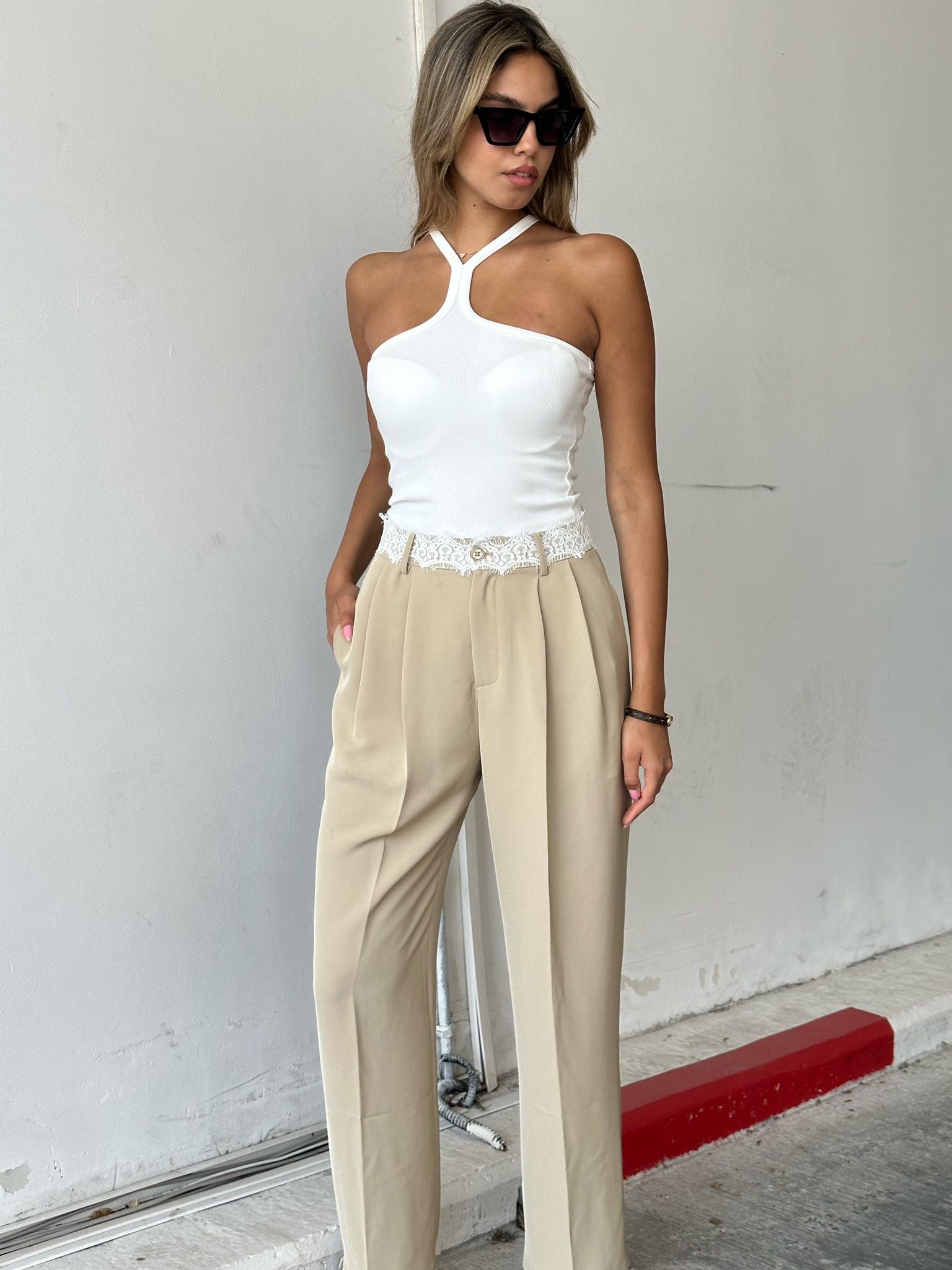 מכנס סופיה קאמל