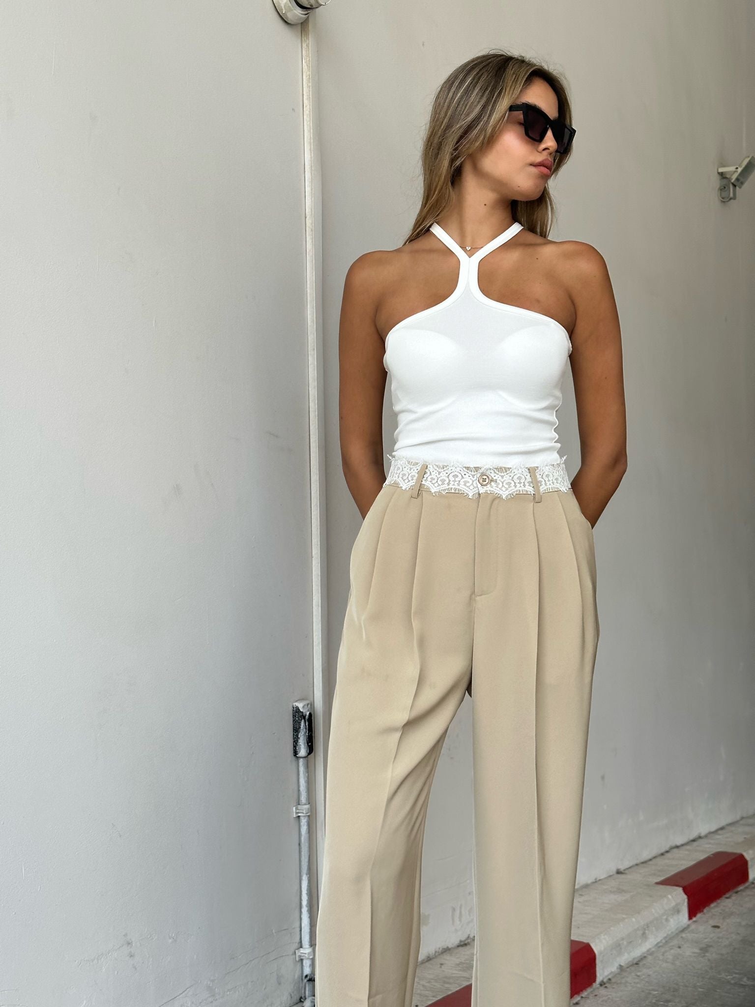 מכנס סופיה קאמל