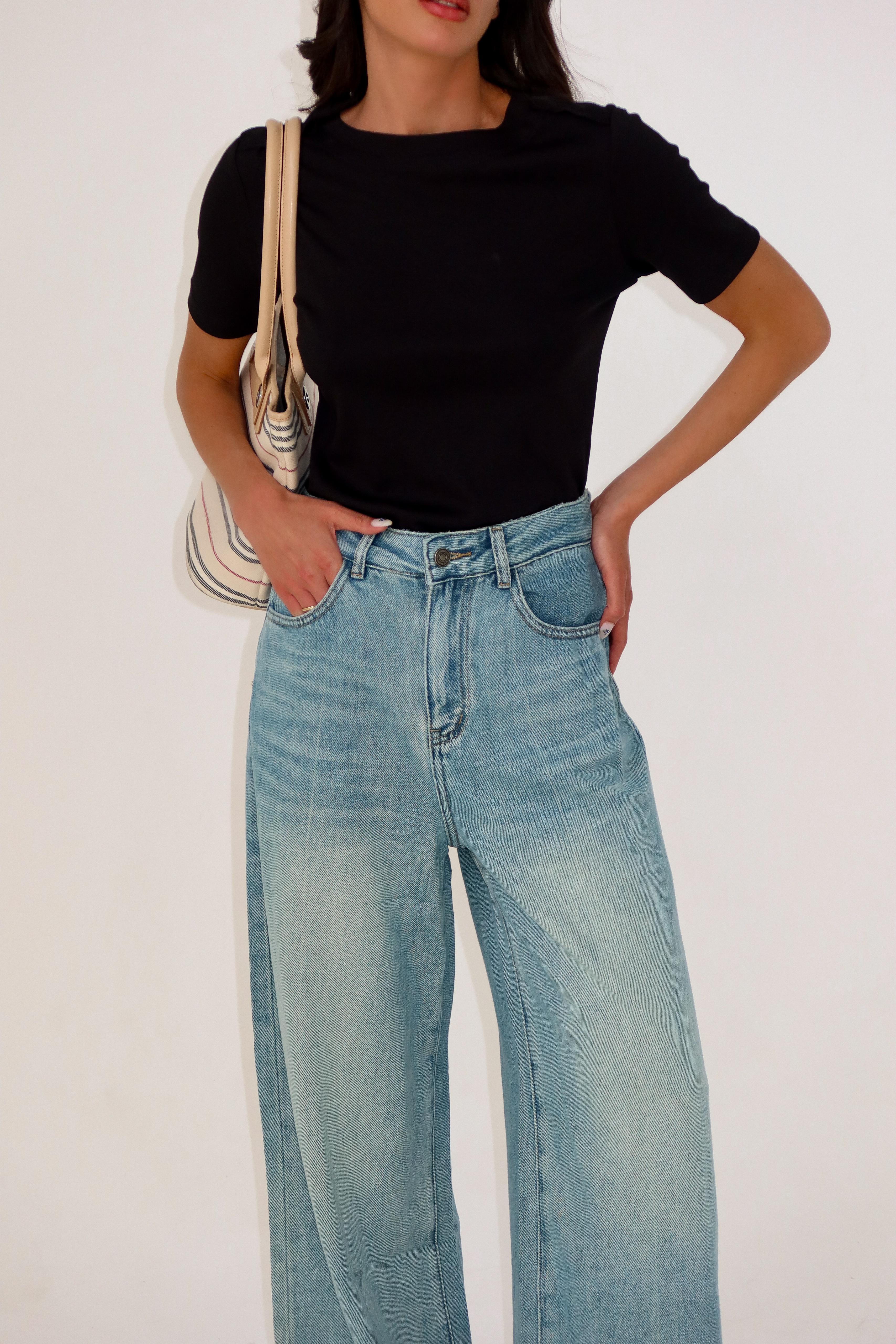 בייסיק 296 שחור