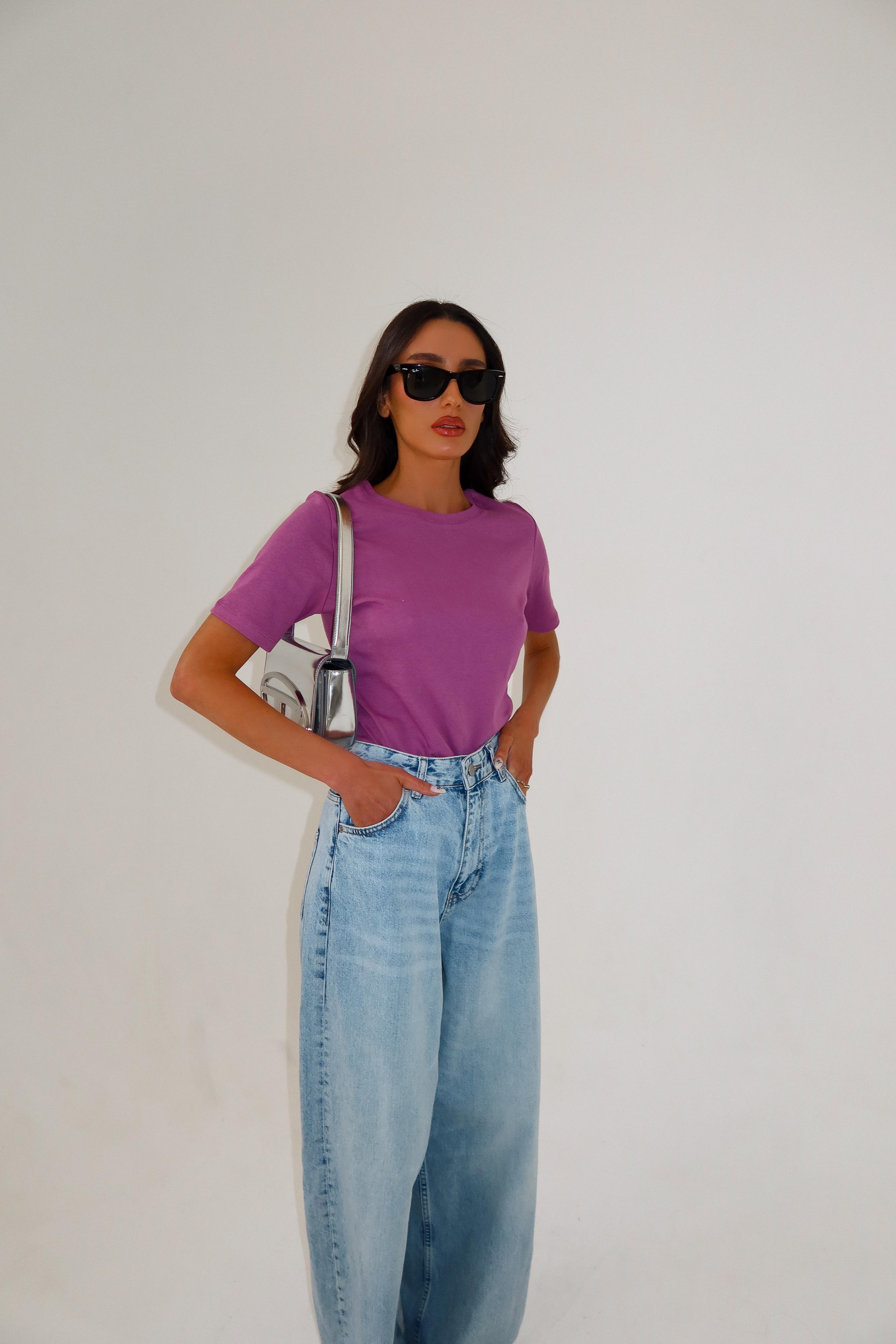 בייסיק אודריי סגול