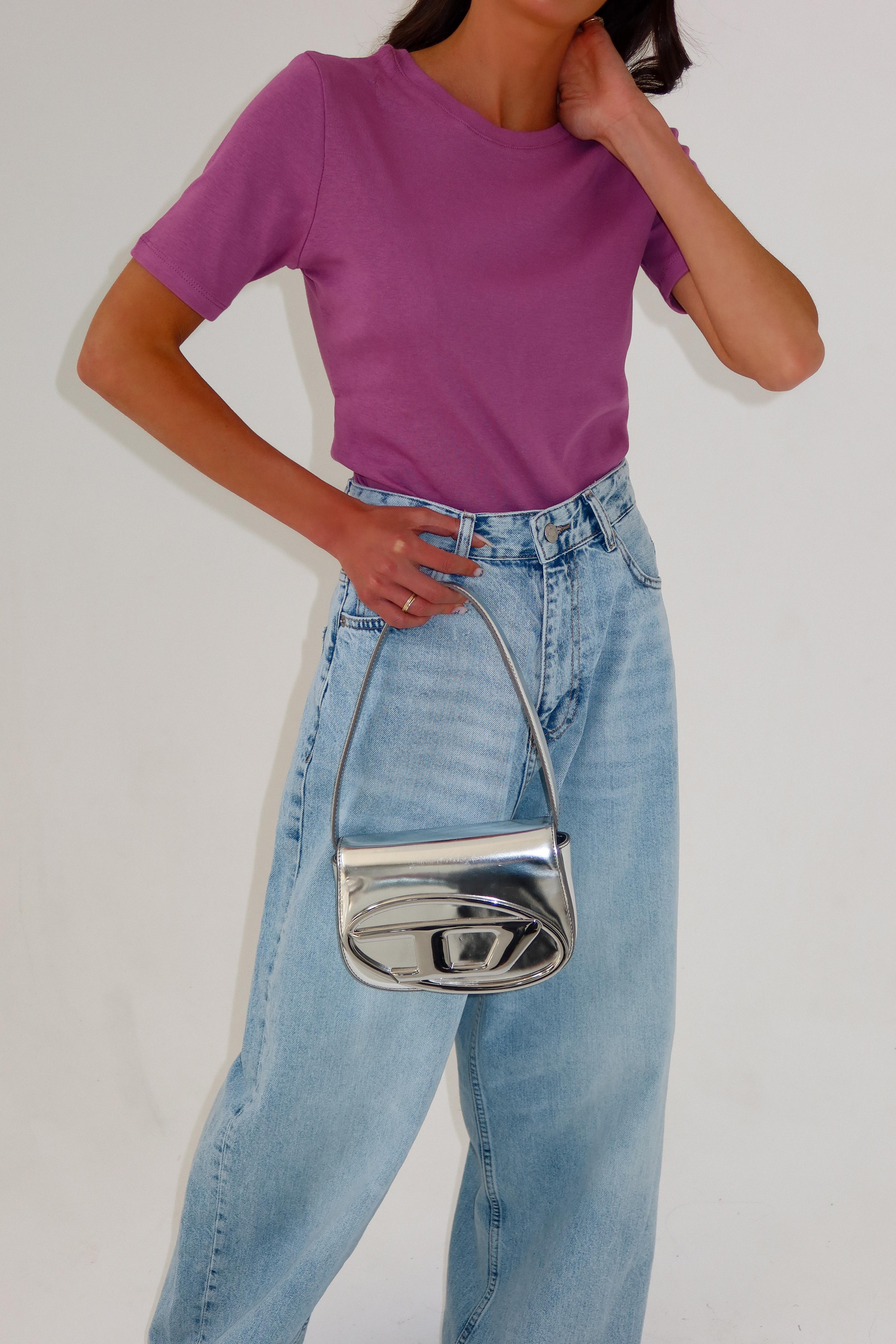 בייסיק אודריי סגול