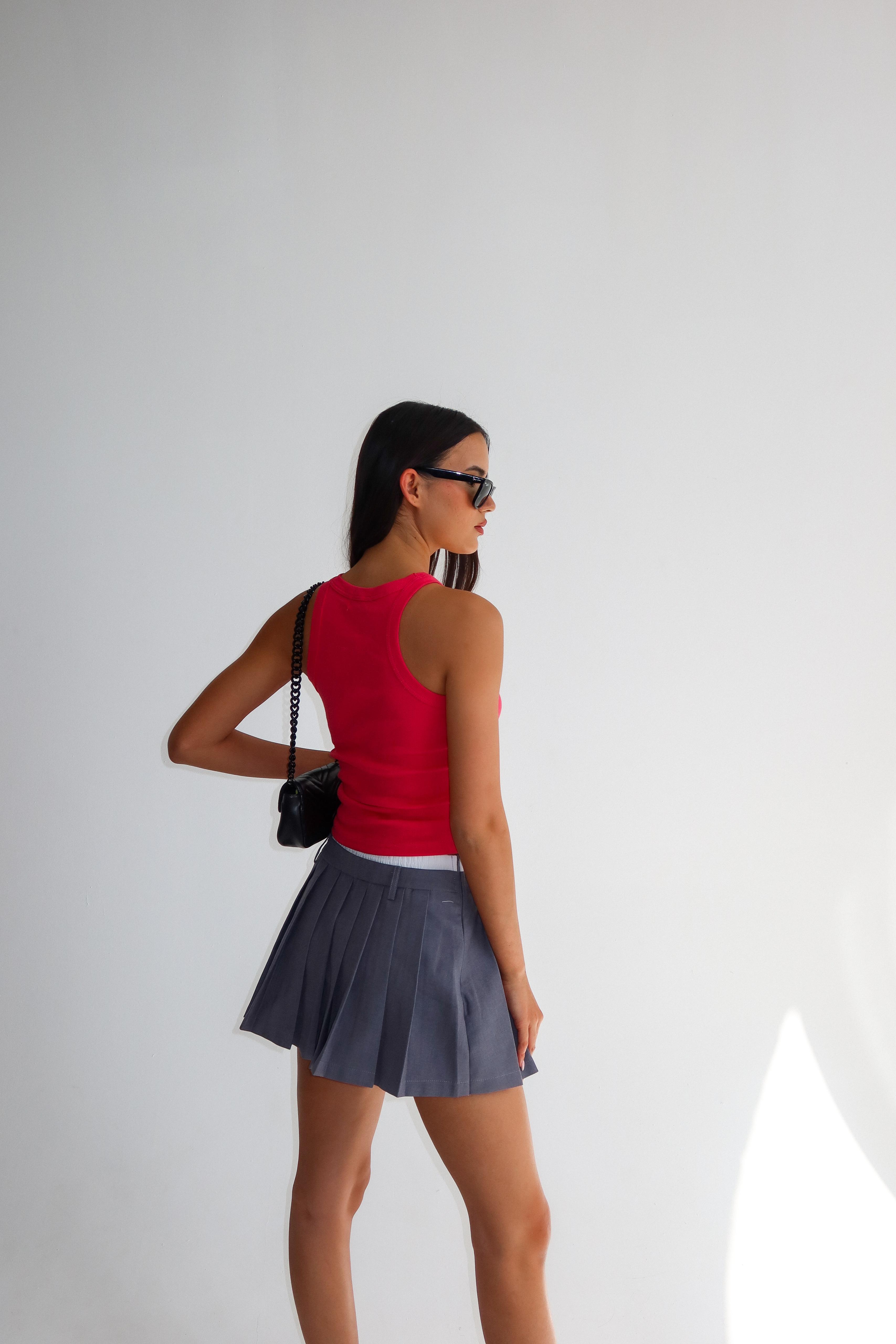 גופיית לאן ורוד