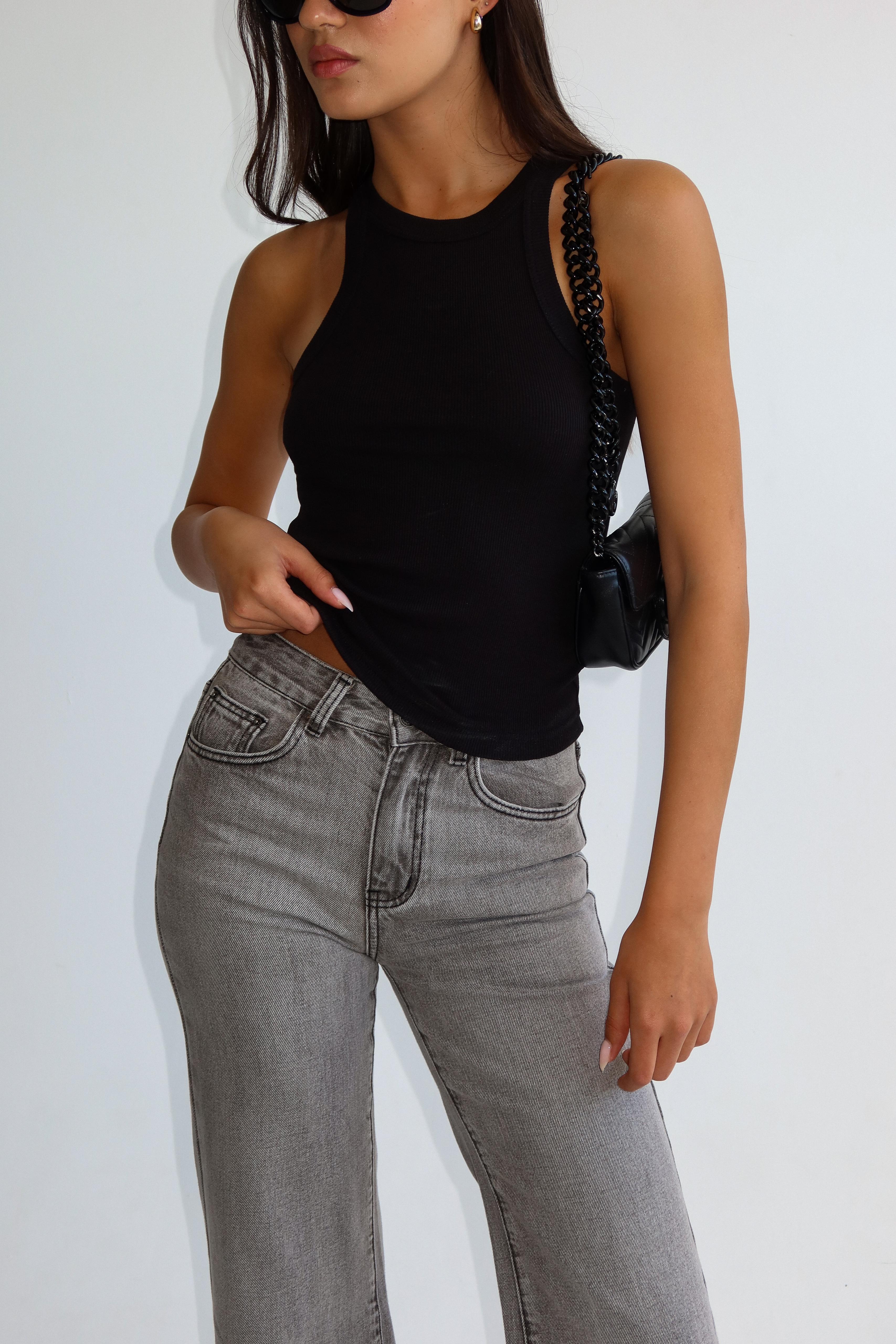 גופיית לאן שחור