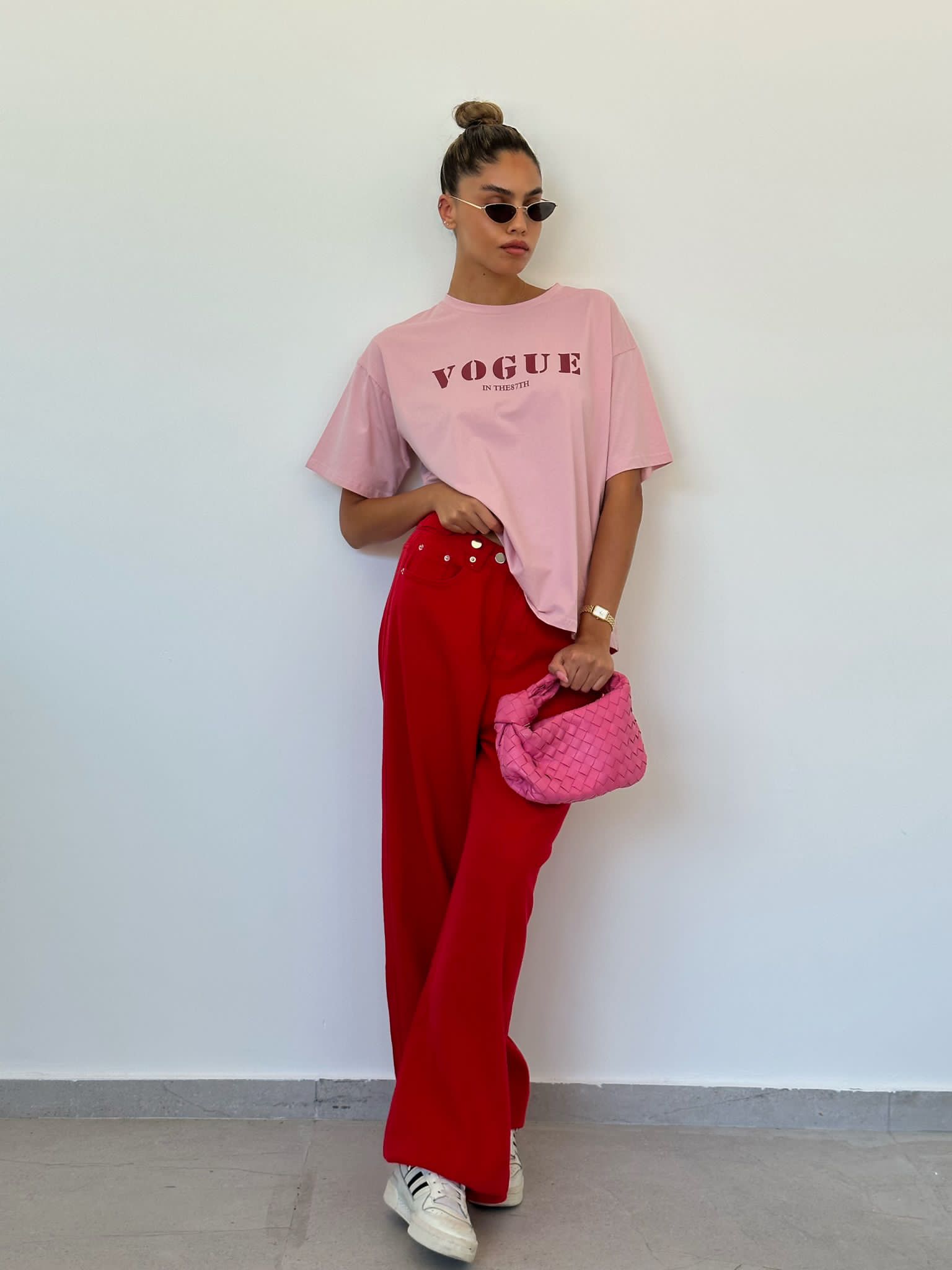 ג'ינס ג'וי אדום