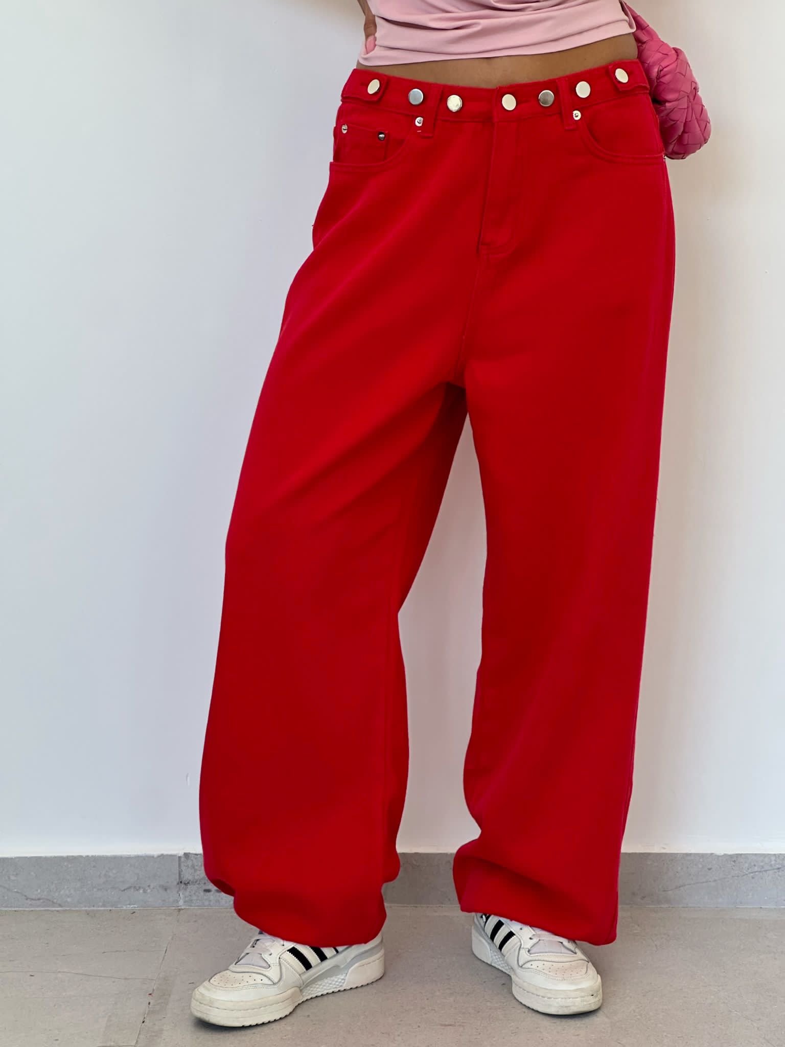 ג'ינס ג'וי אדום