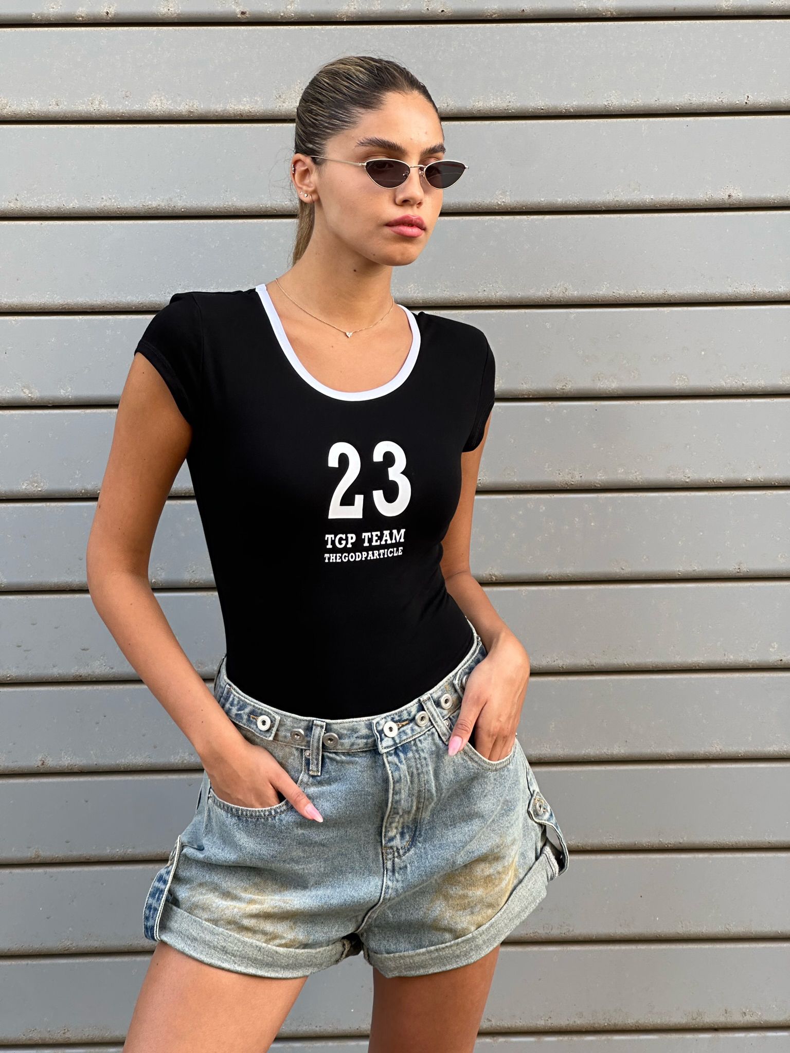 מכנס ג'ינס ארי