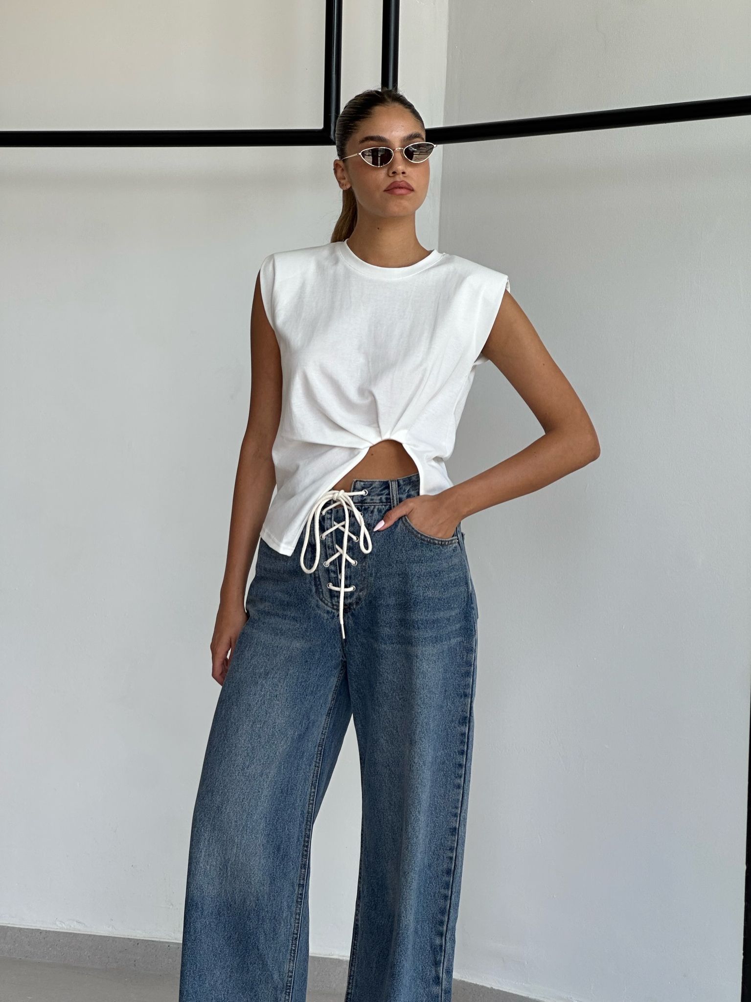 ג'ינס שיר כחול