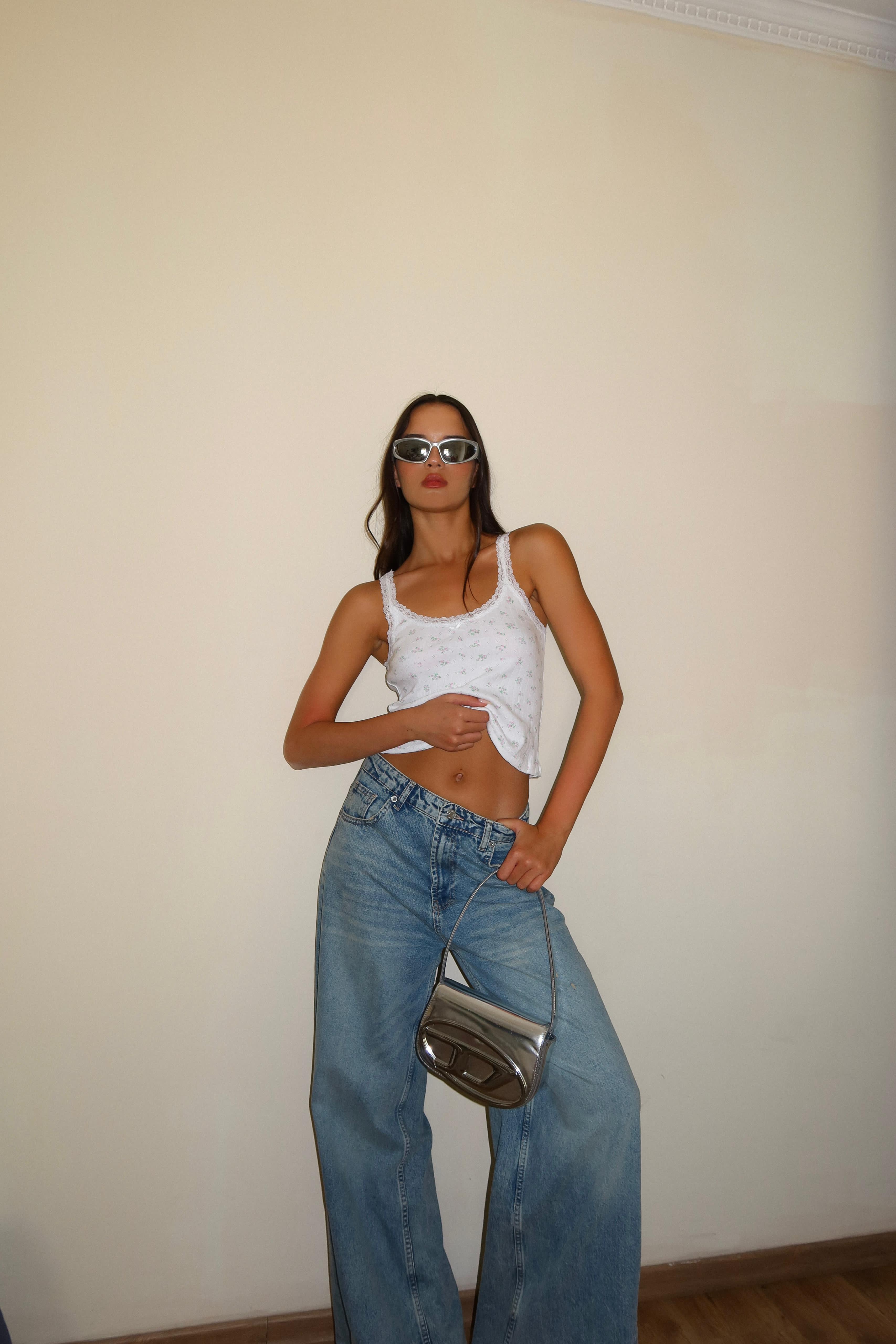 גופיית אמרל לבן