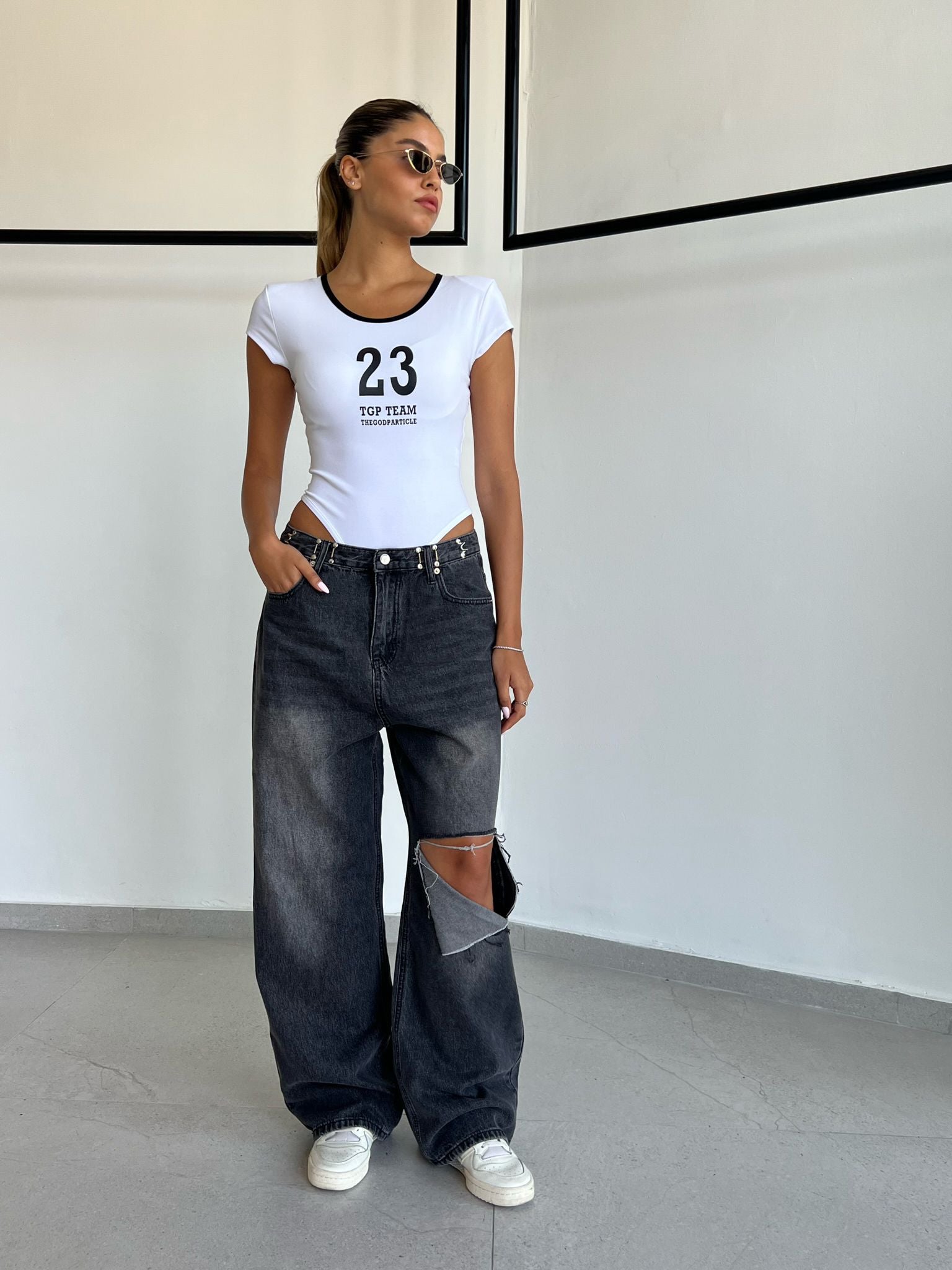 ג'ינס ליהי אפור שחור