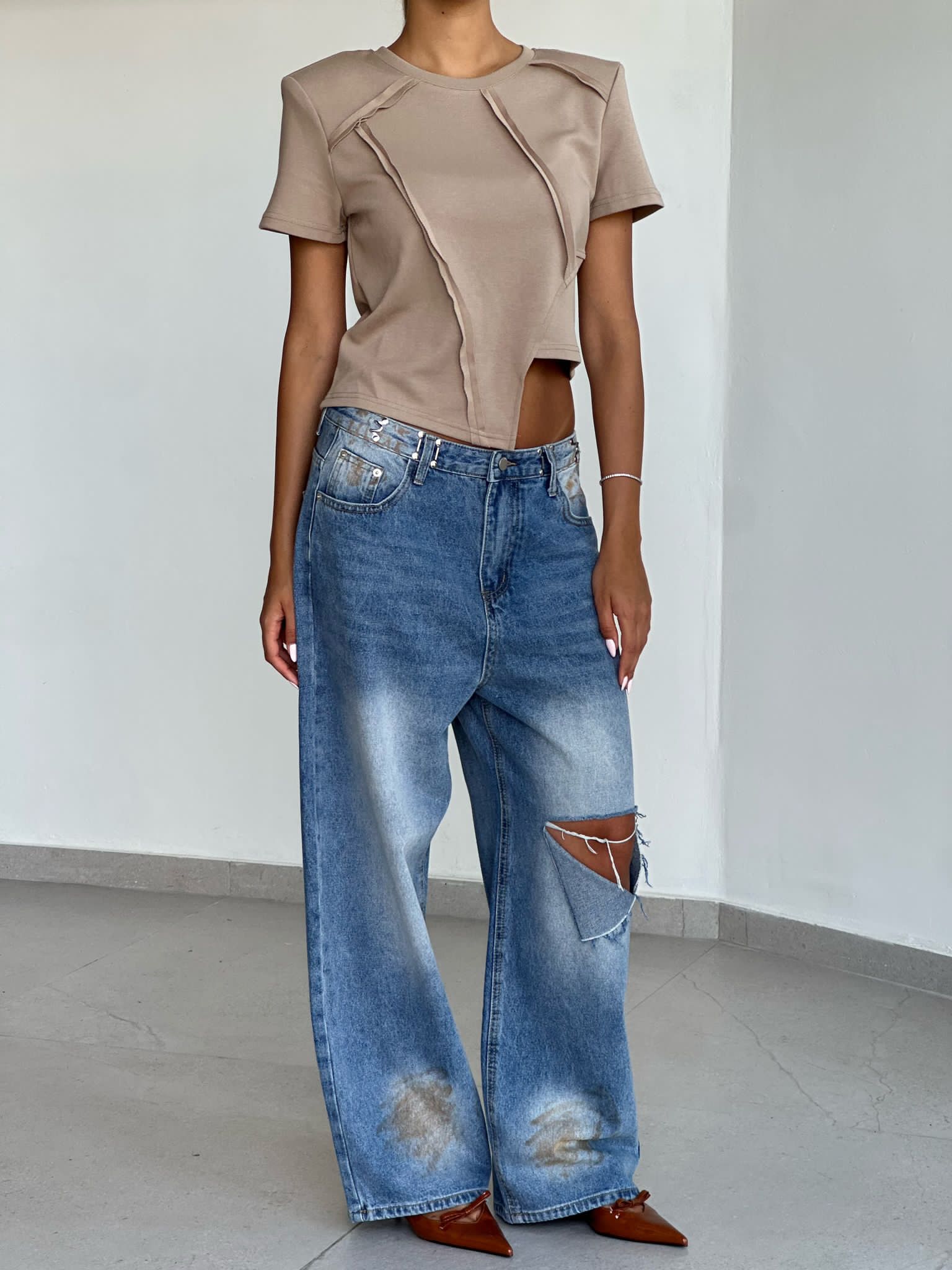 חולצת טורי קאמל