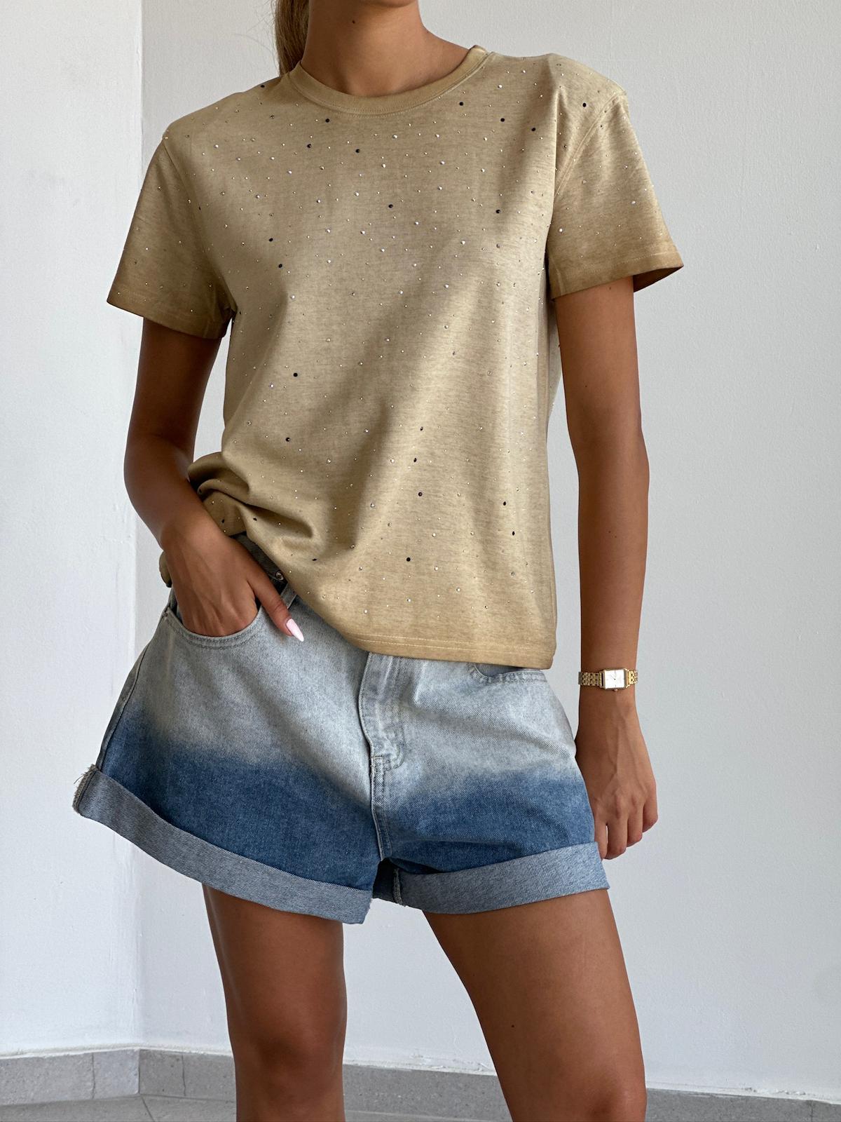 שורט ג'ינס אן כחול