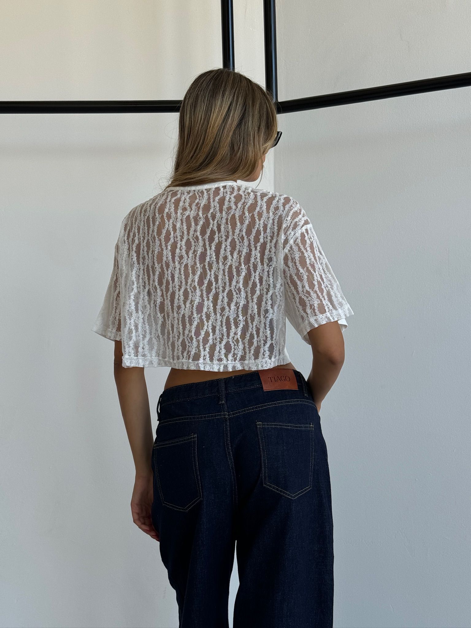 חולצת פריז לבן