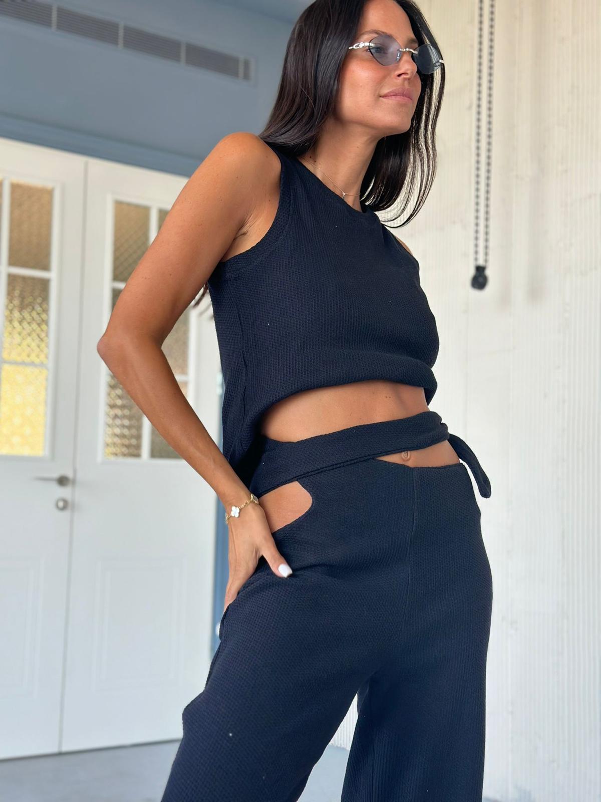 חליפת קשירה ופל שחור