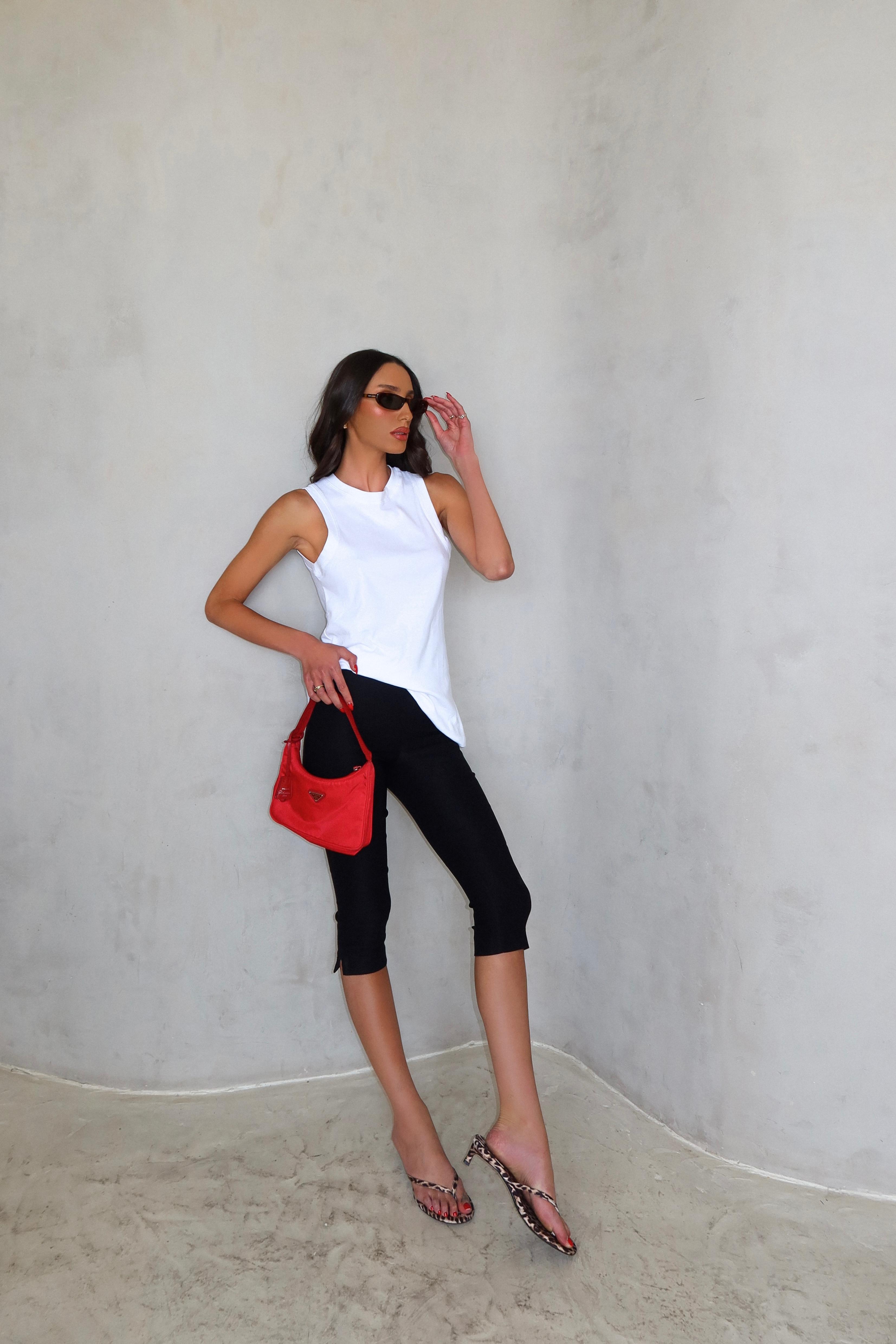 גופיית קילי לבן