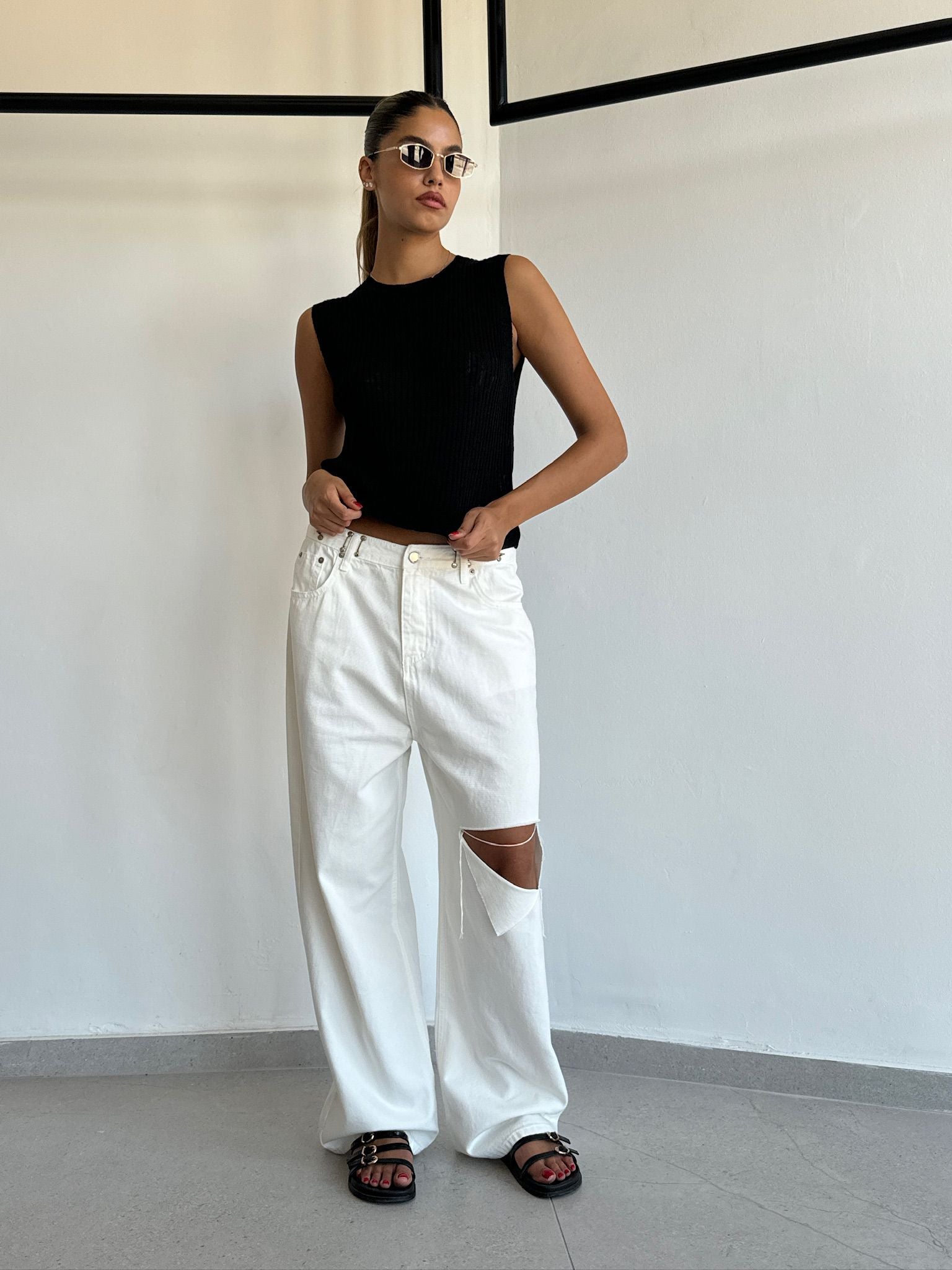 ג'ינס ליהי לבן