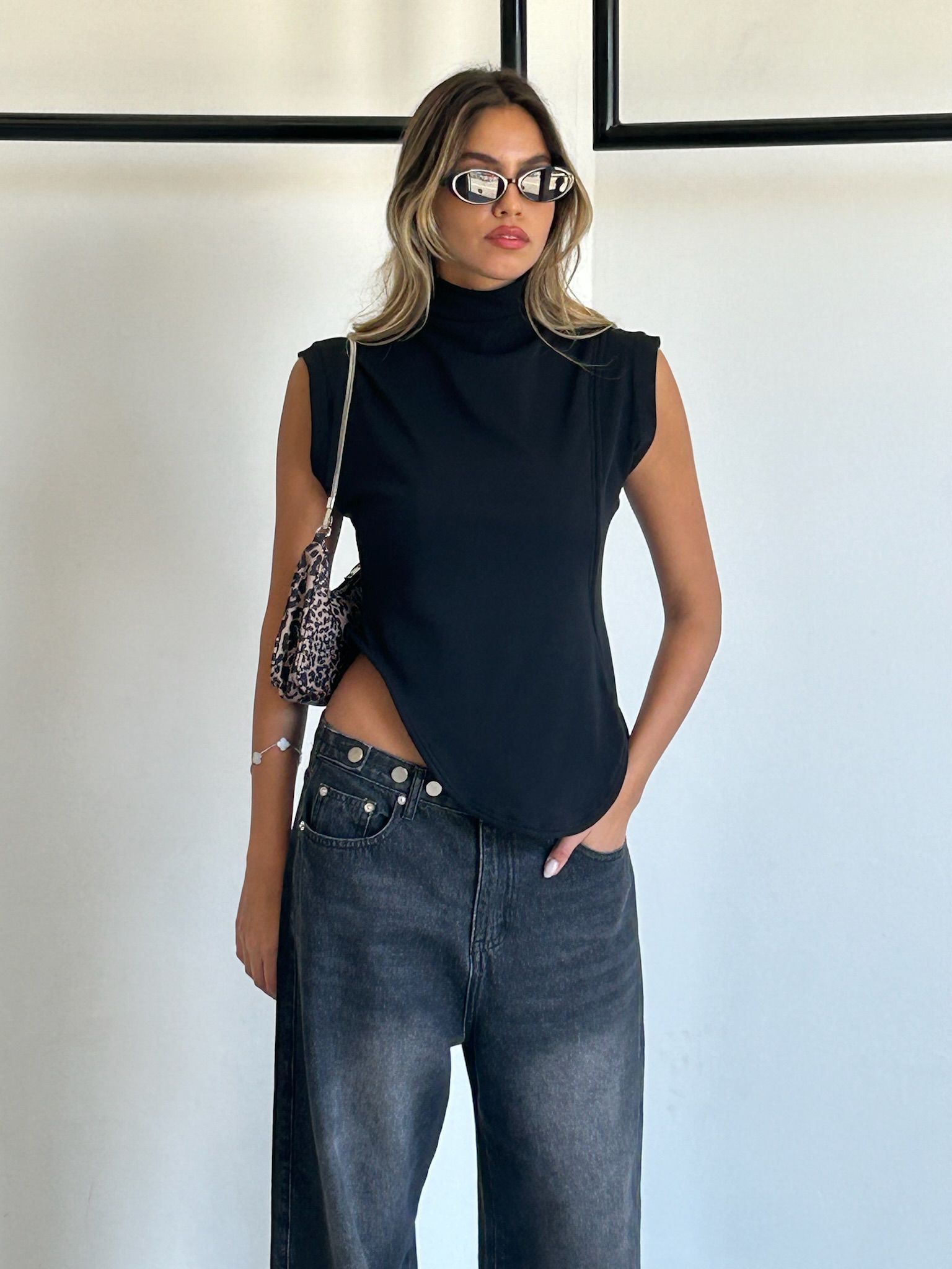 ג'ינס ג'וי שחור