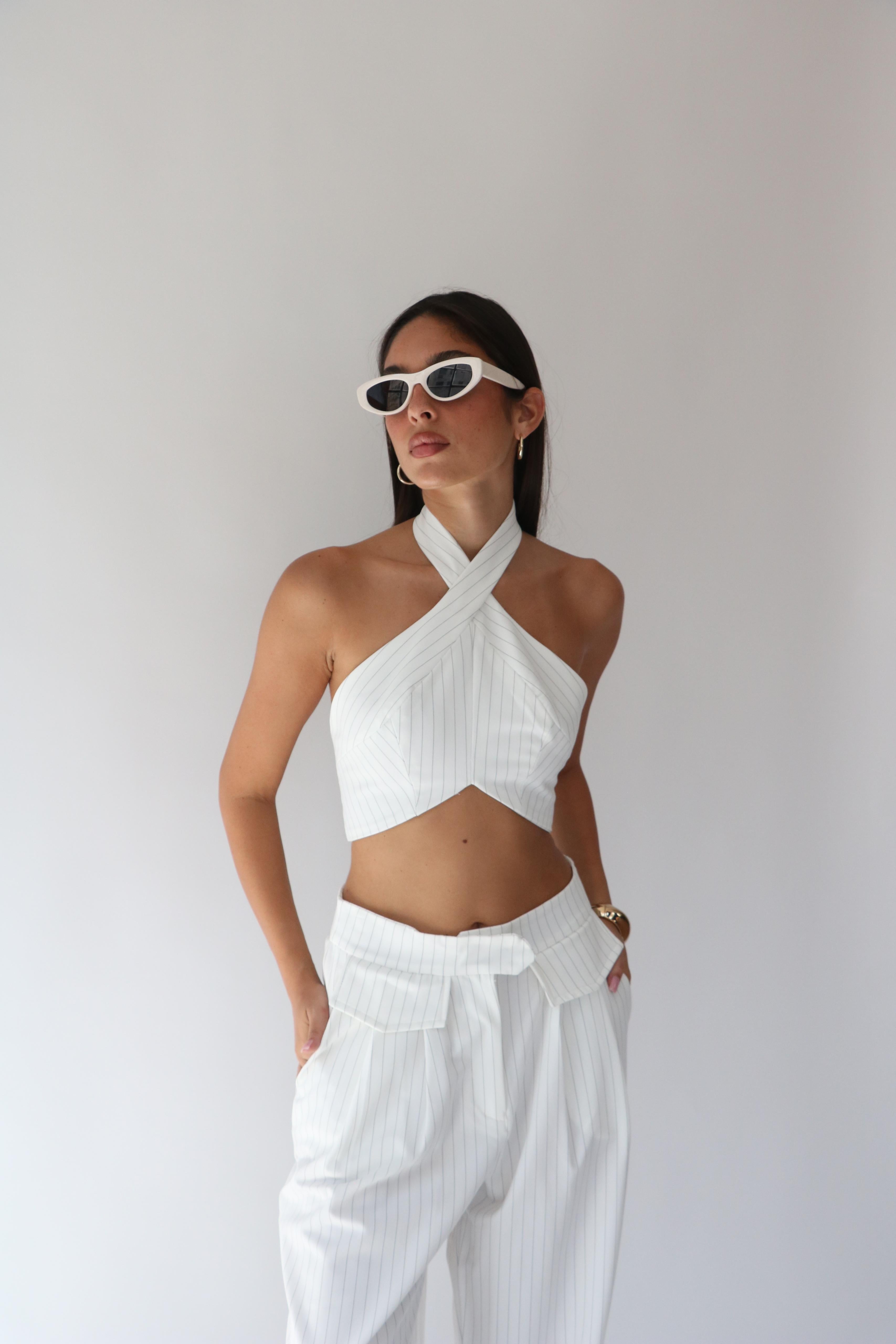 חליפת מלודי לבן