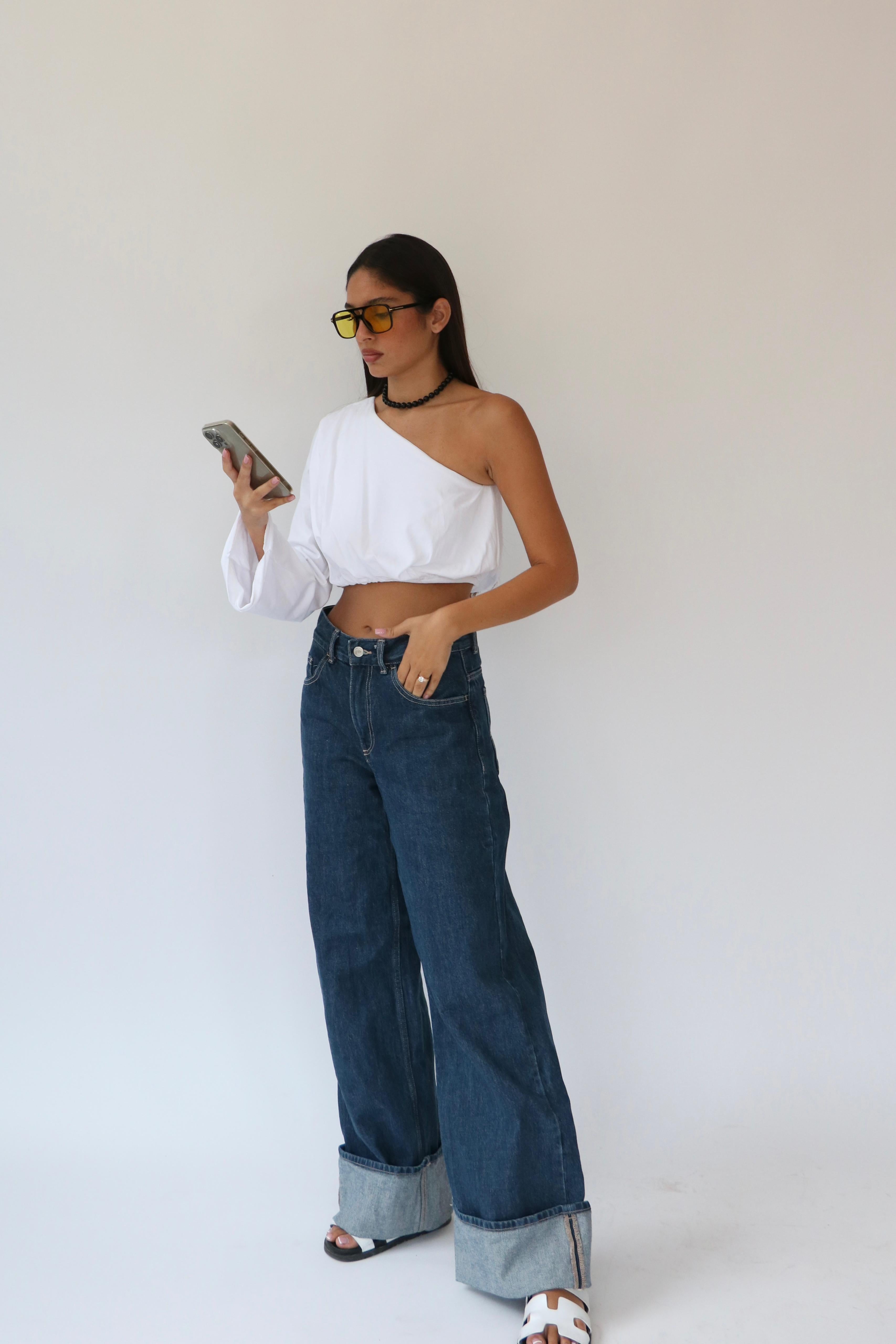 חולצת אביבי לבן