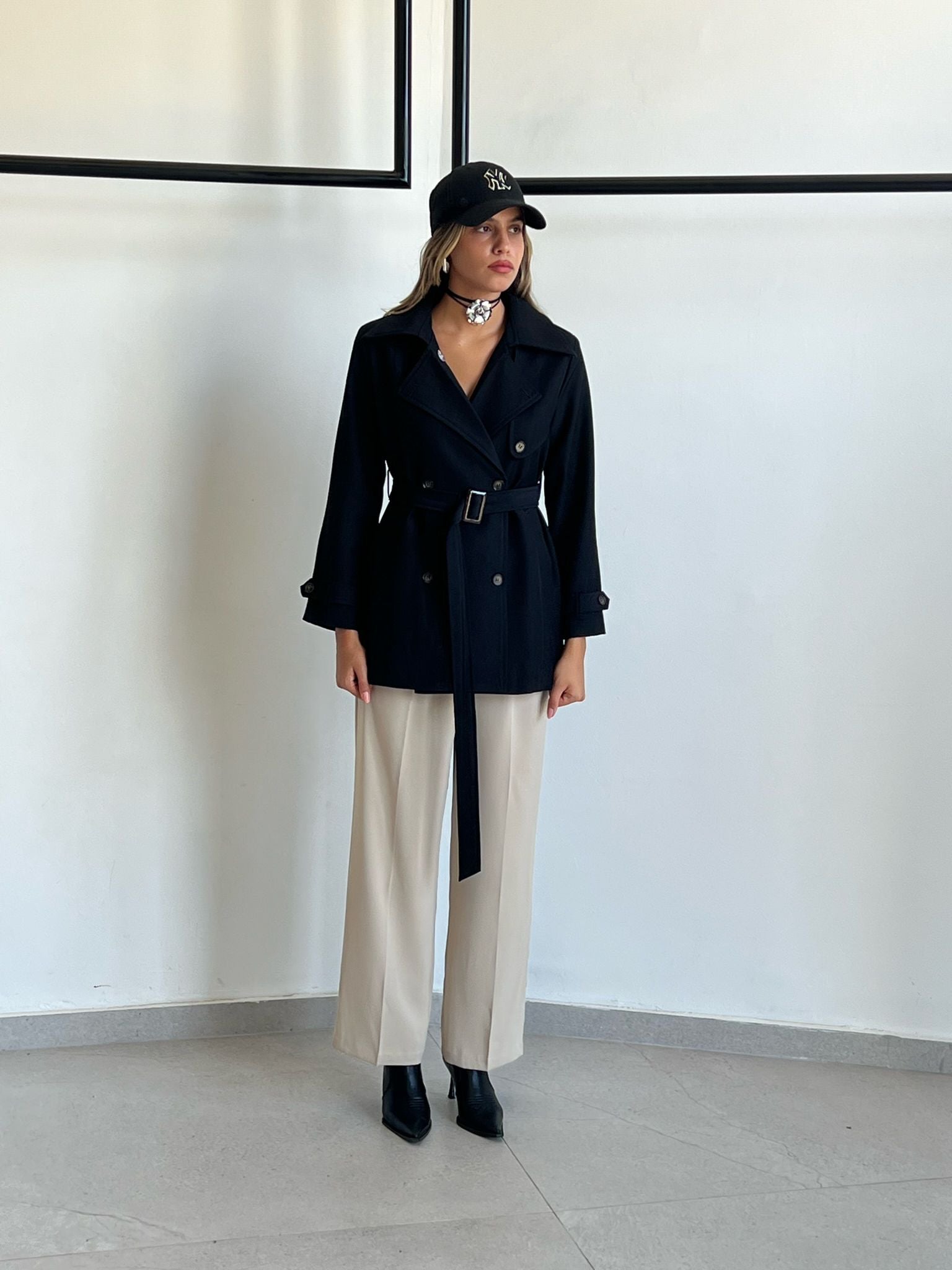 מעיל רומי שחור