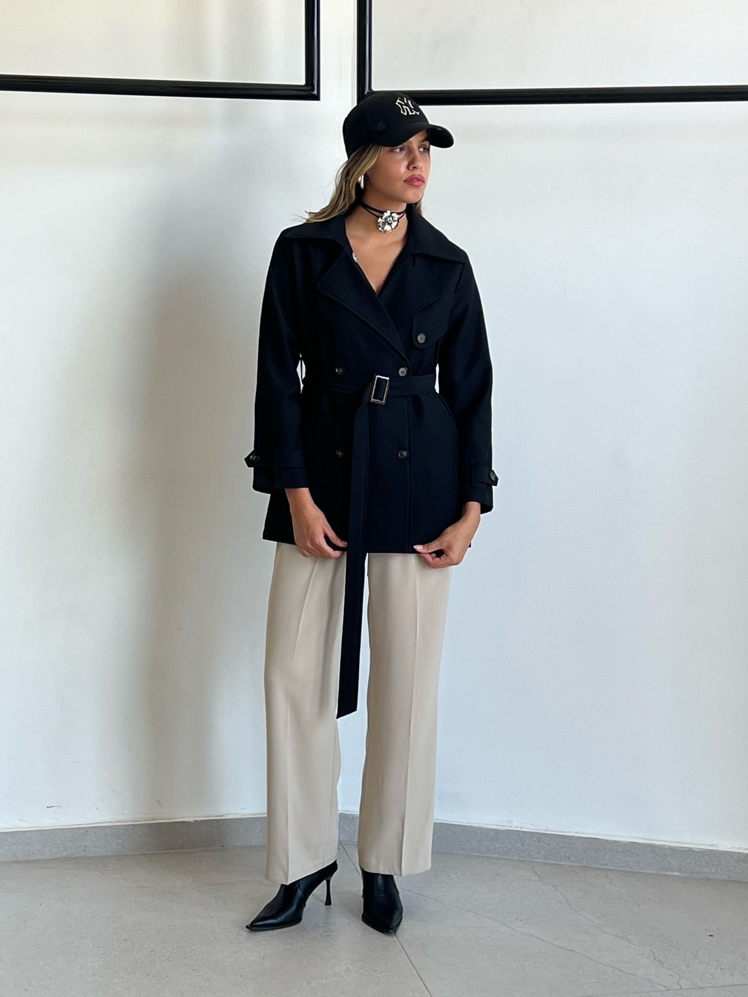 מעיל רומי שחור