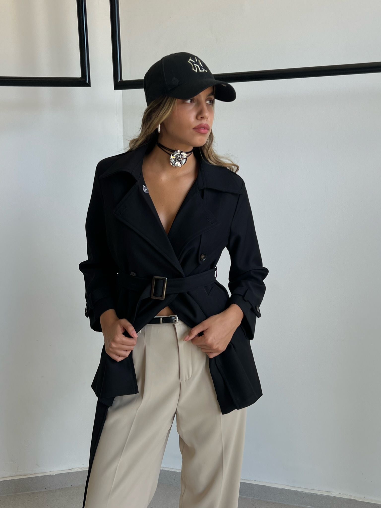 מעיל רומי שחור