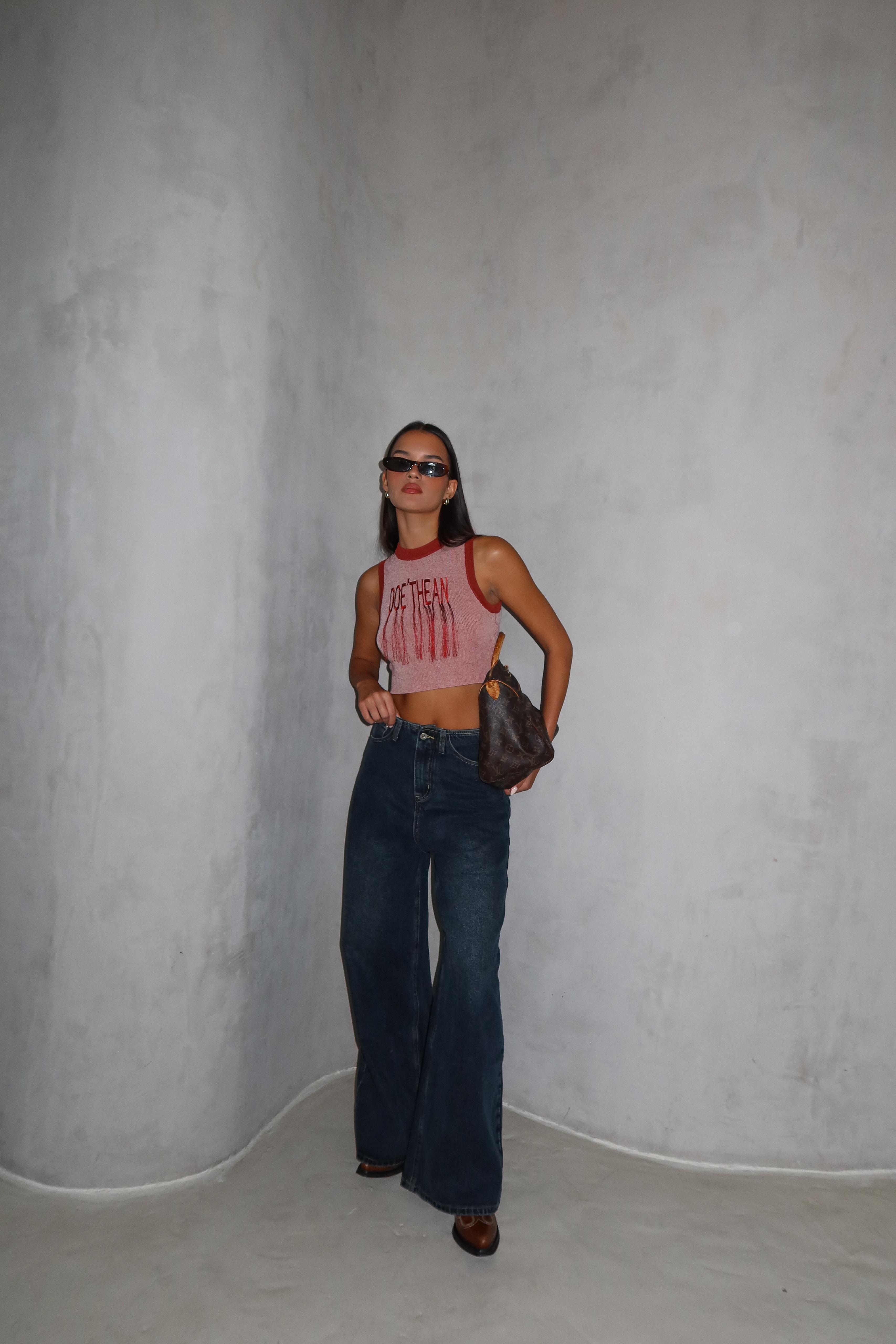 טופ סריג נסייה אדום