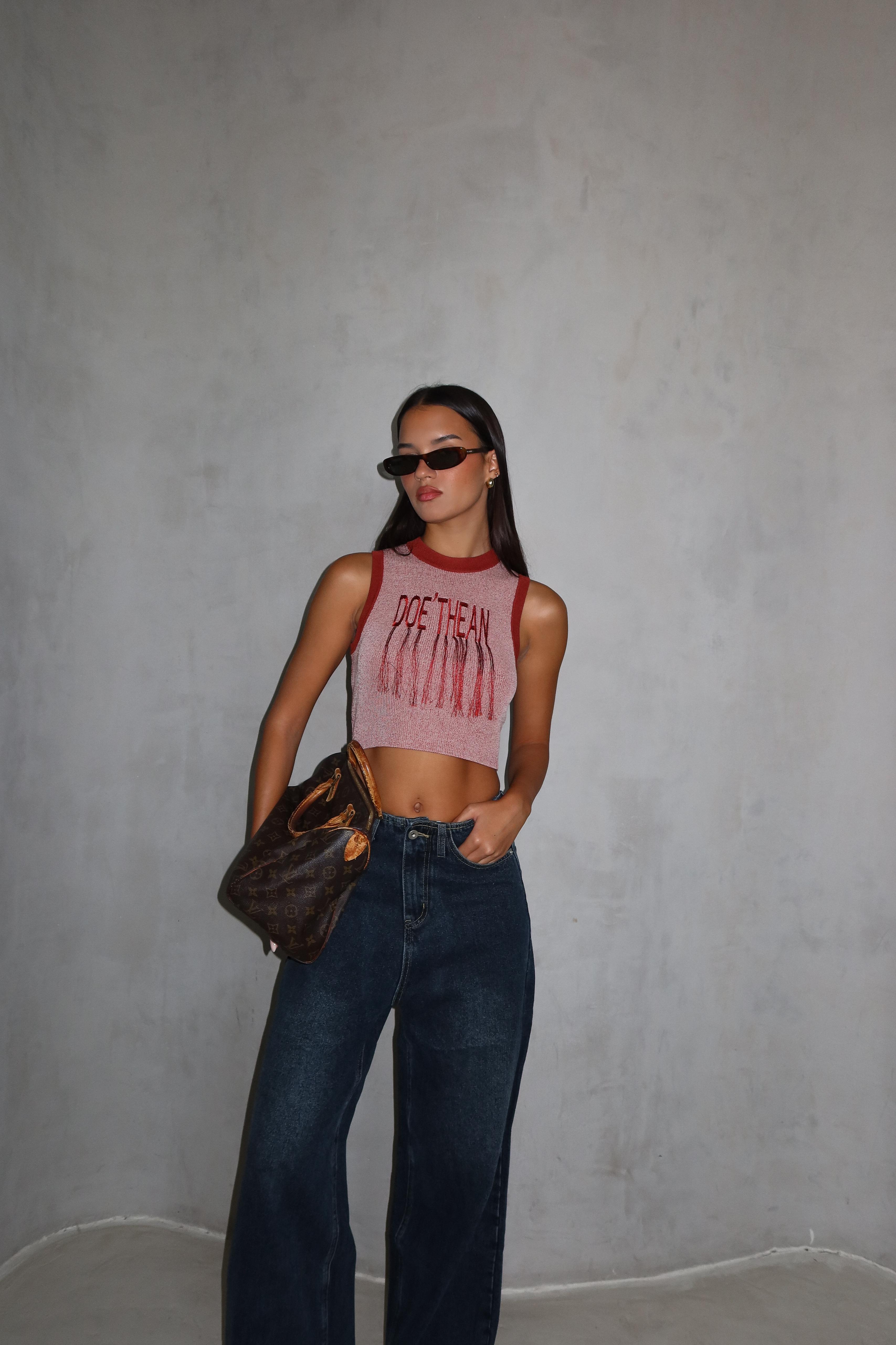 טופ סריג נסייה אדום