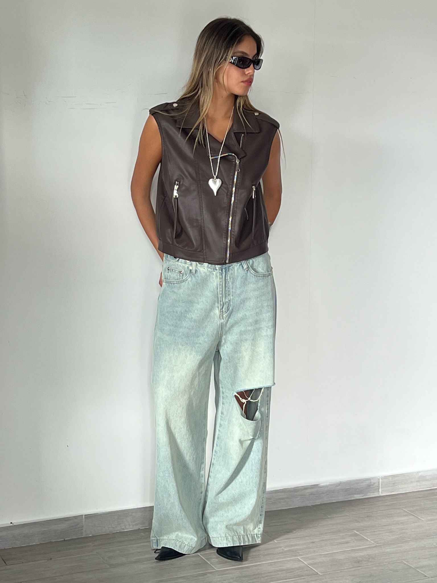 ווסט סופיה חום